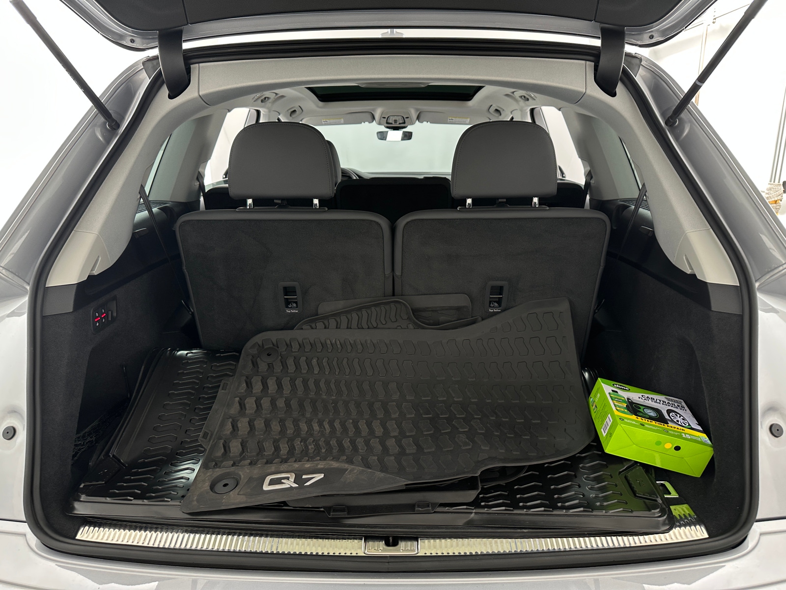 Thumbnail: 2022 Audi Q7 - 6