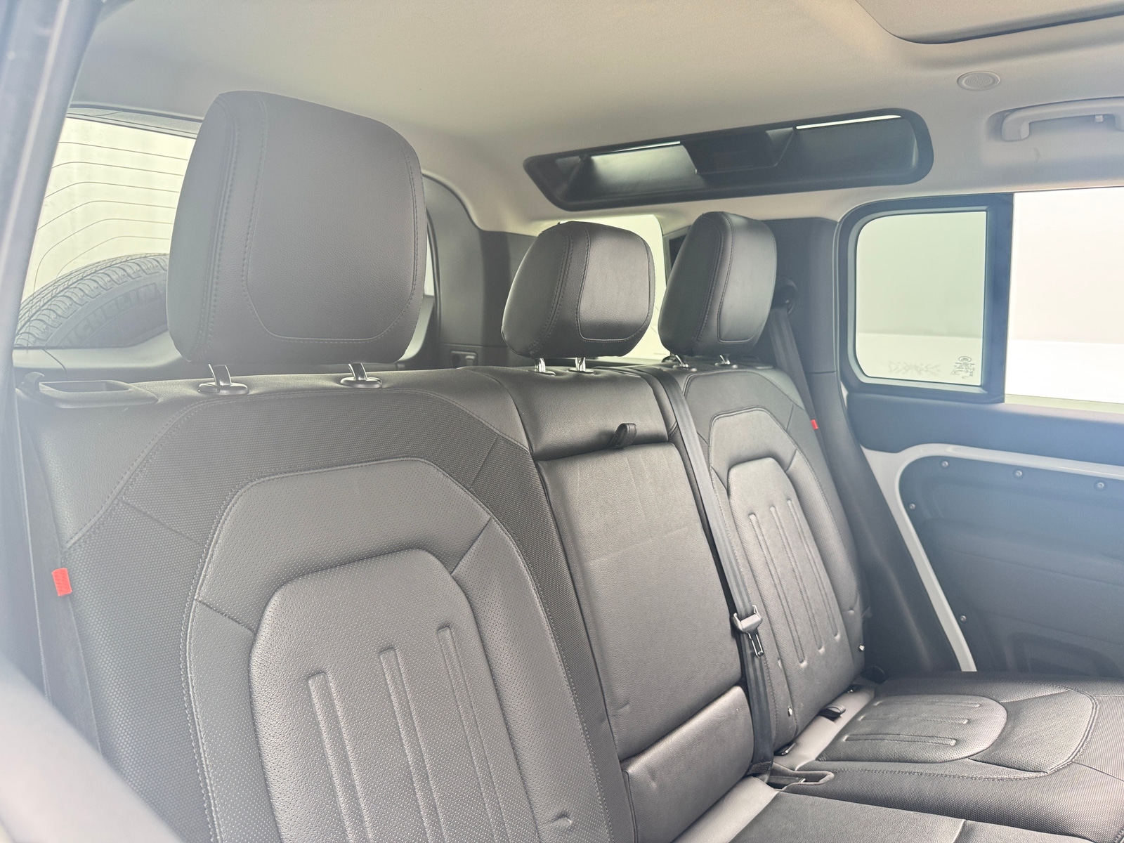 Thumbnail: 2021 Land Rover Defender - 5