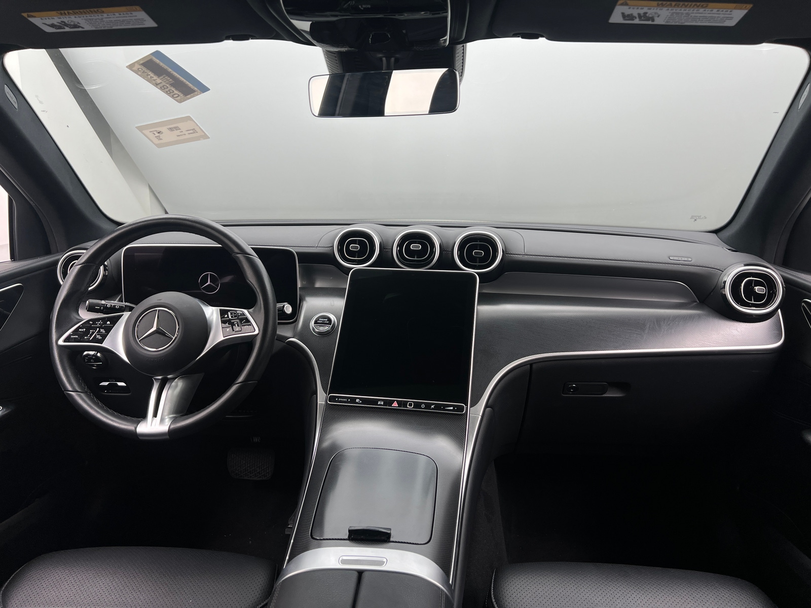 Thumbnail: 2024 Mercedes-Benz GLC - 2