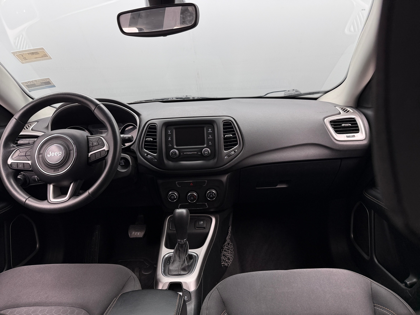 Thumbnail: 2018 Jeep Compass - 3