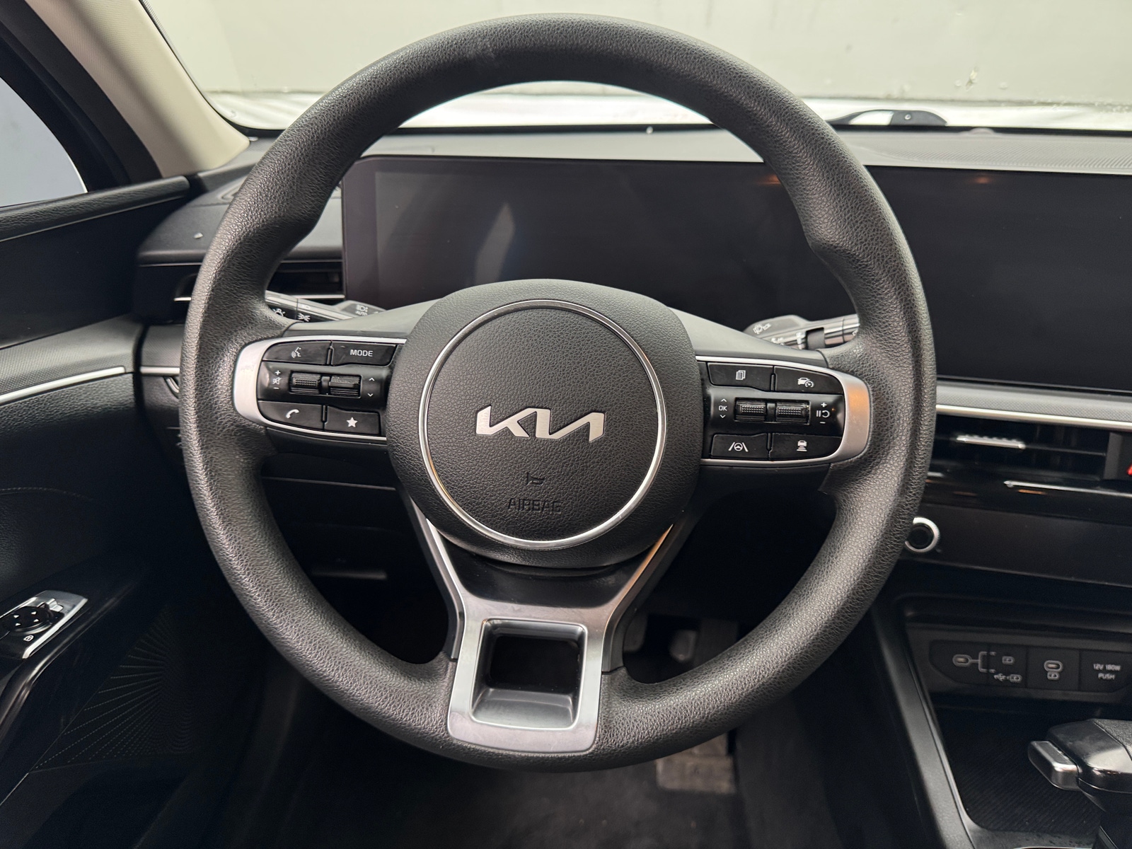 Thumbnail: 2025 Kia K5 - 5