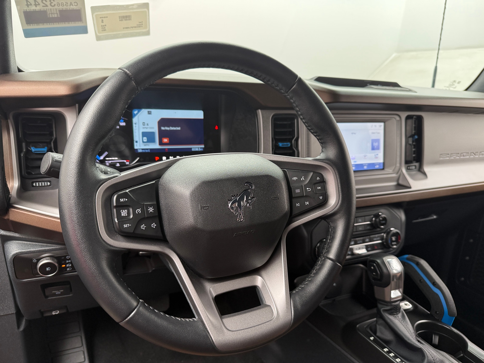 Thumbnail: 2023 Ford Bronco - 5