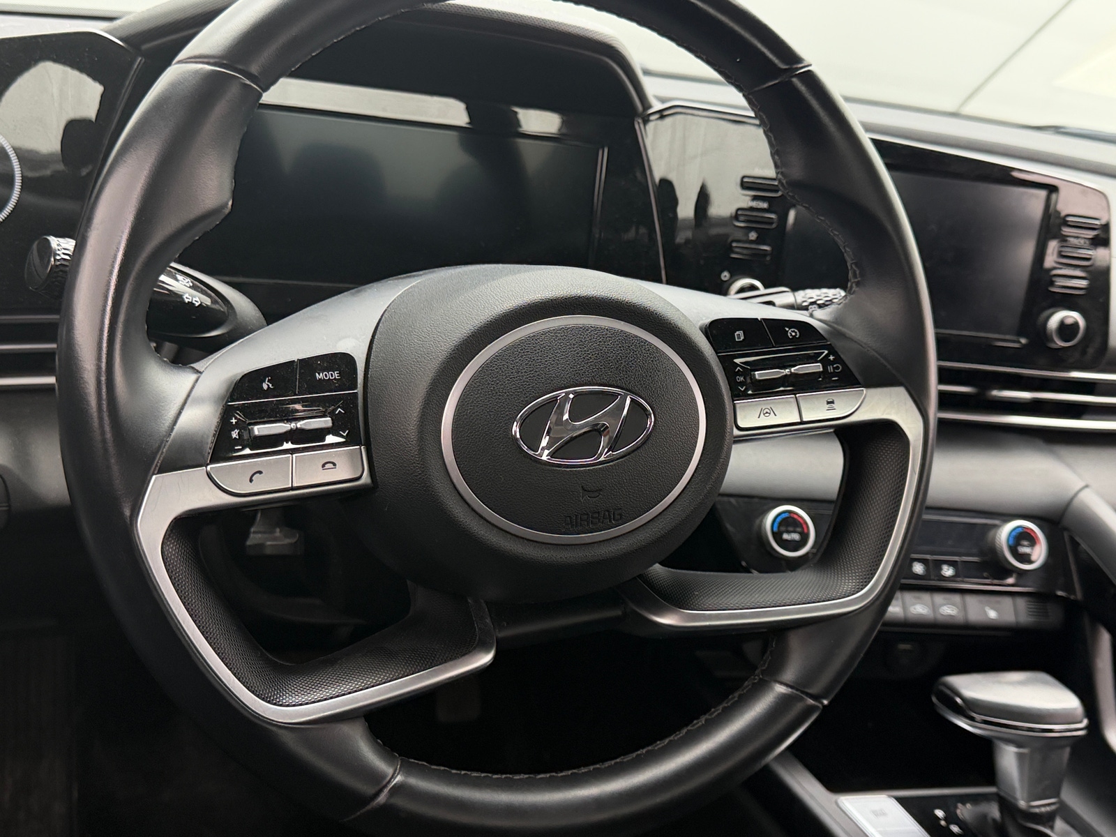 Thumbnail: 2021 Hyundai Elantra - 5