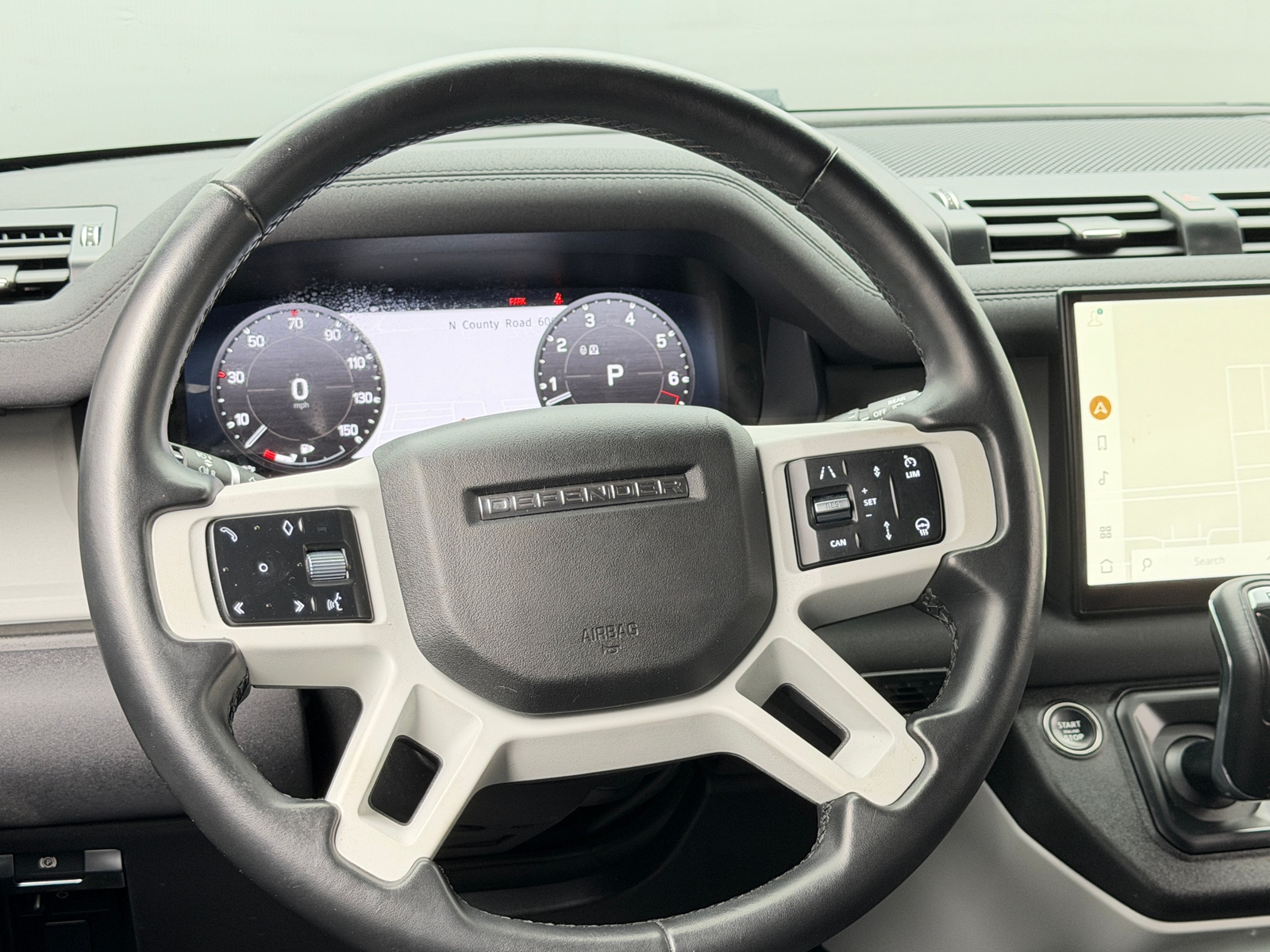 Thumbnail: 2023 Land Rover Defender - 4