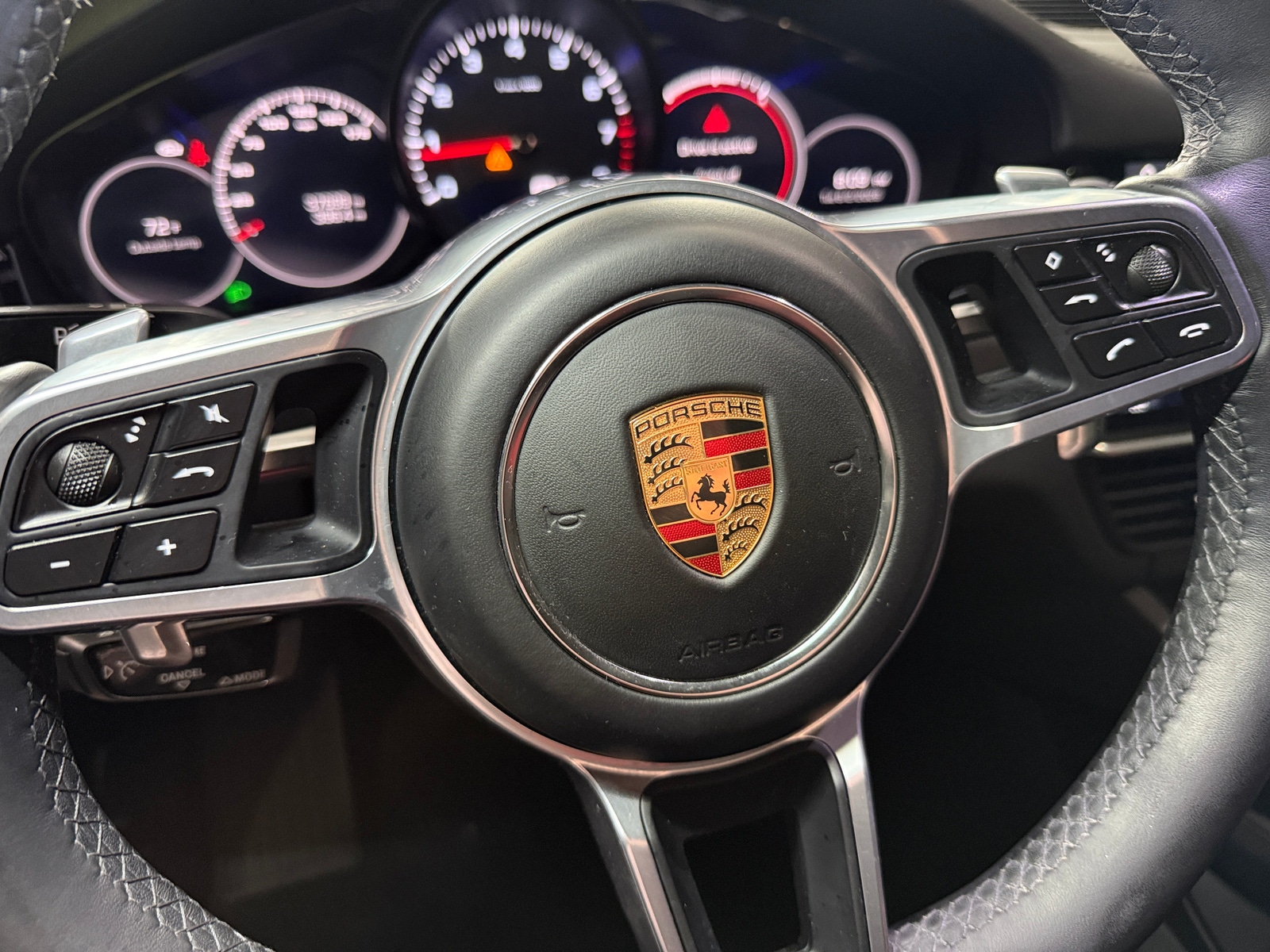 Thumbnail: 2020 Porsche Cayenne - 4