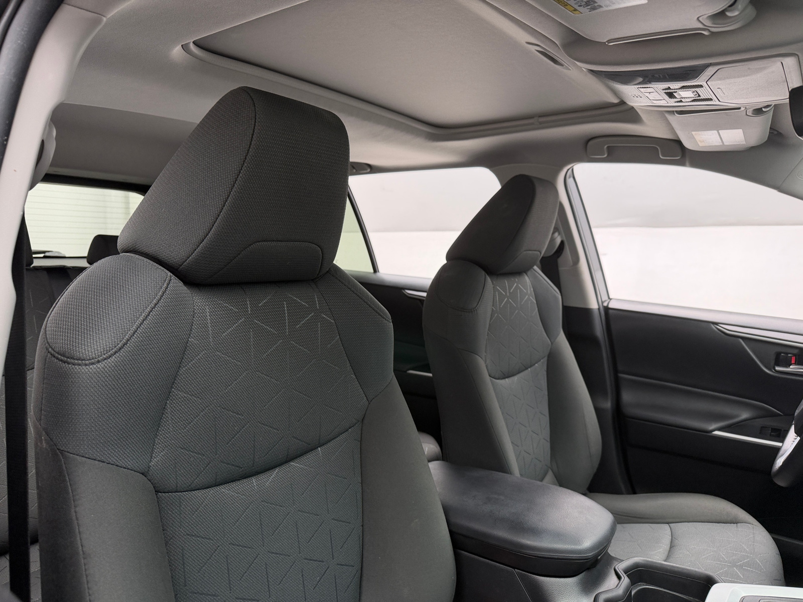 Thumbnail: 2021 Toyota RAV4 - 2