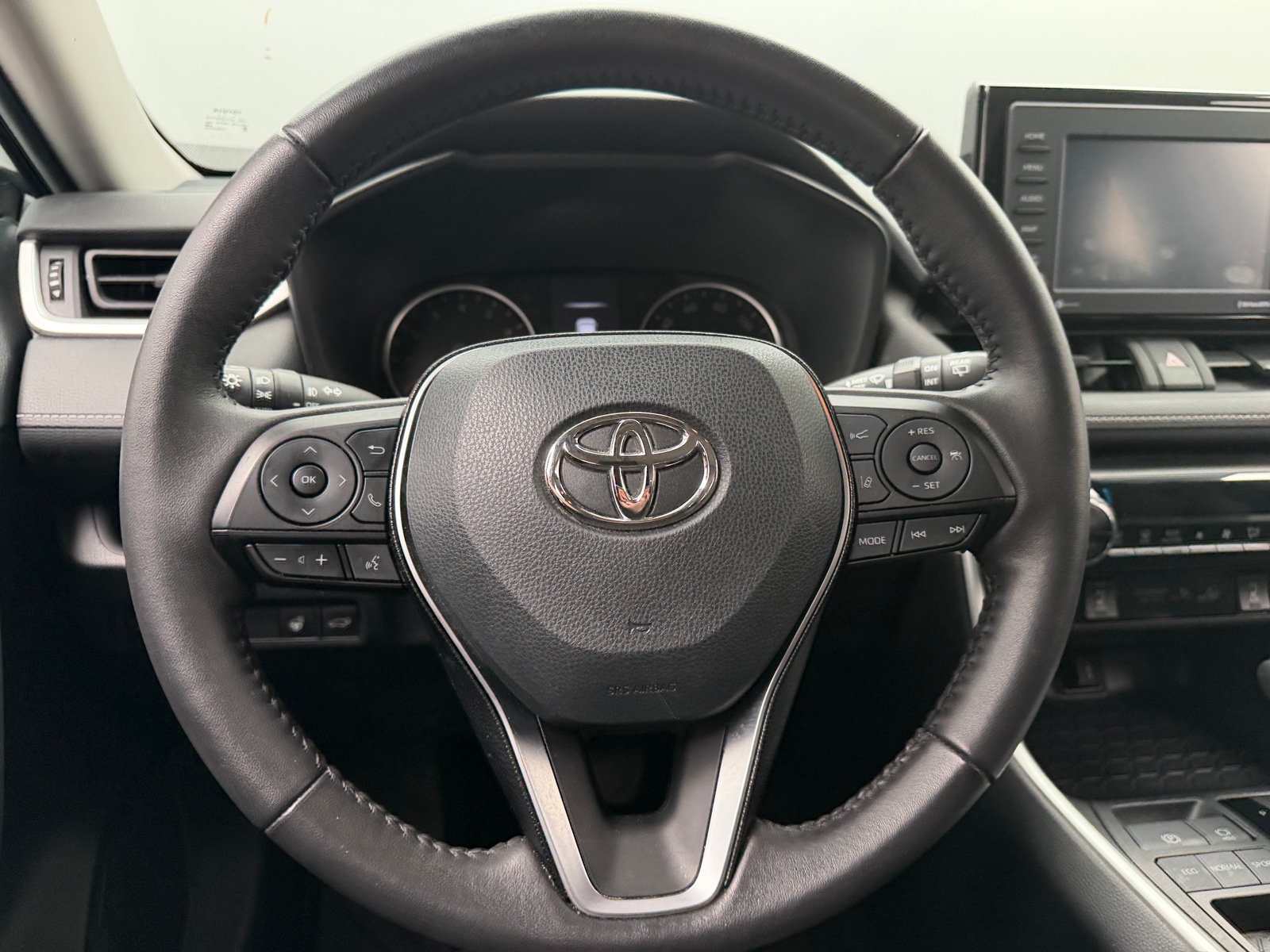 Thumbnail: 2021 Toyota RAV4 - 5