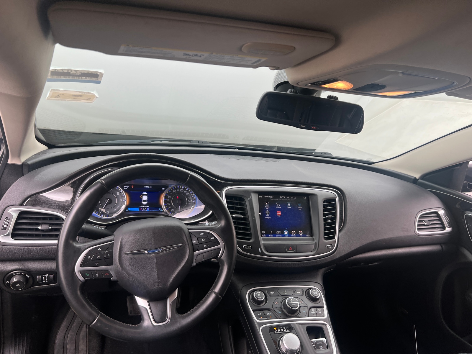 Thumbnail: 2015 Chrysler 200 - 2