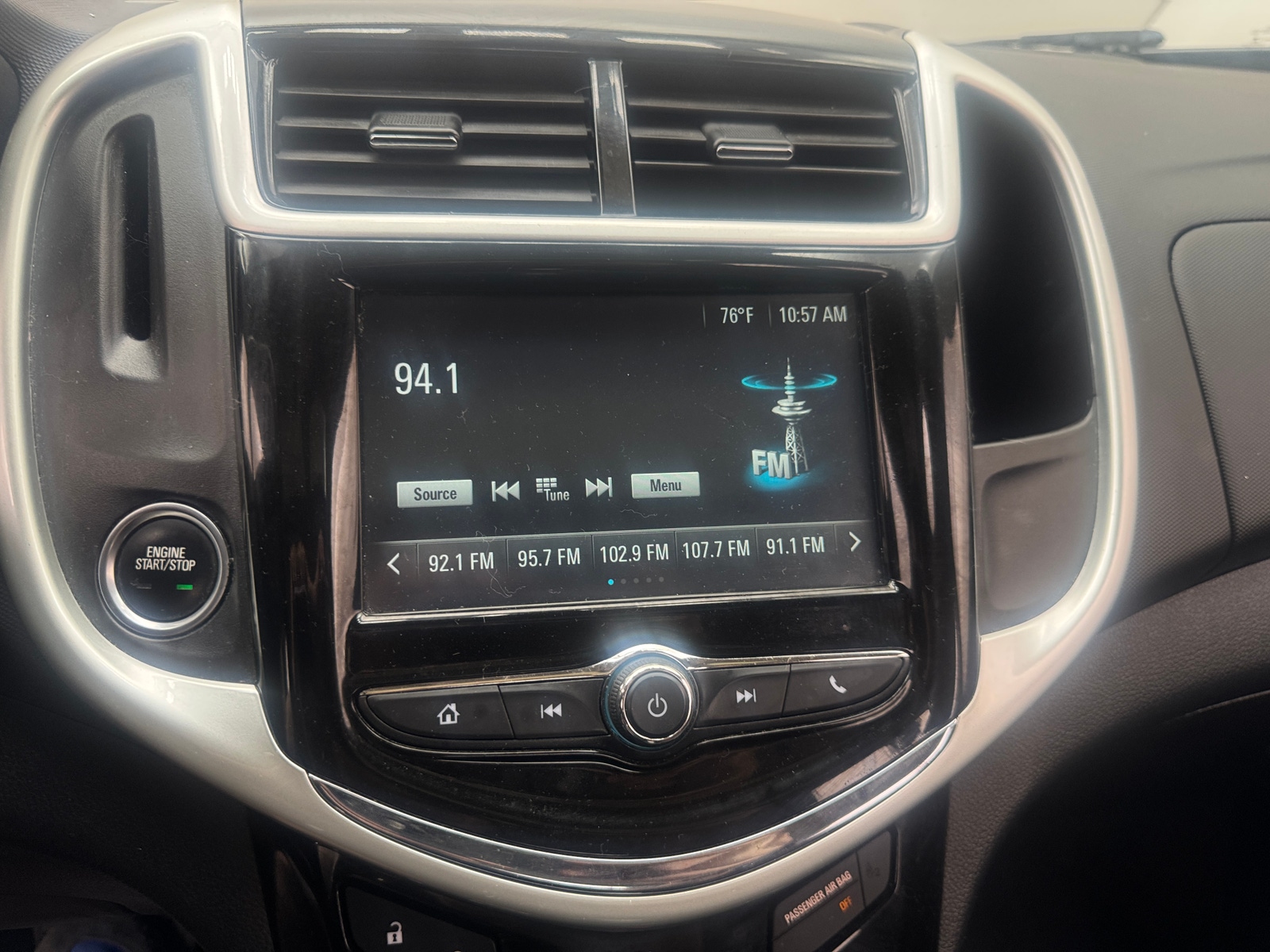 Thumbnail: 2017 Chevrolet Sonic - 4