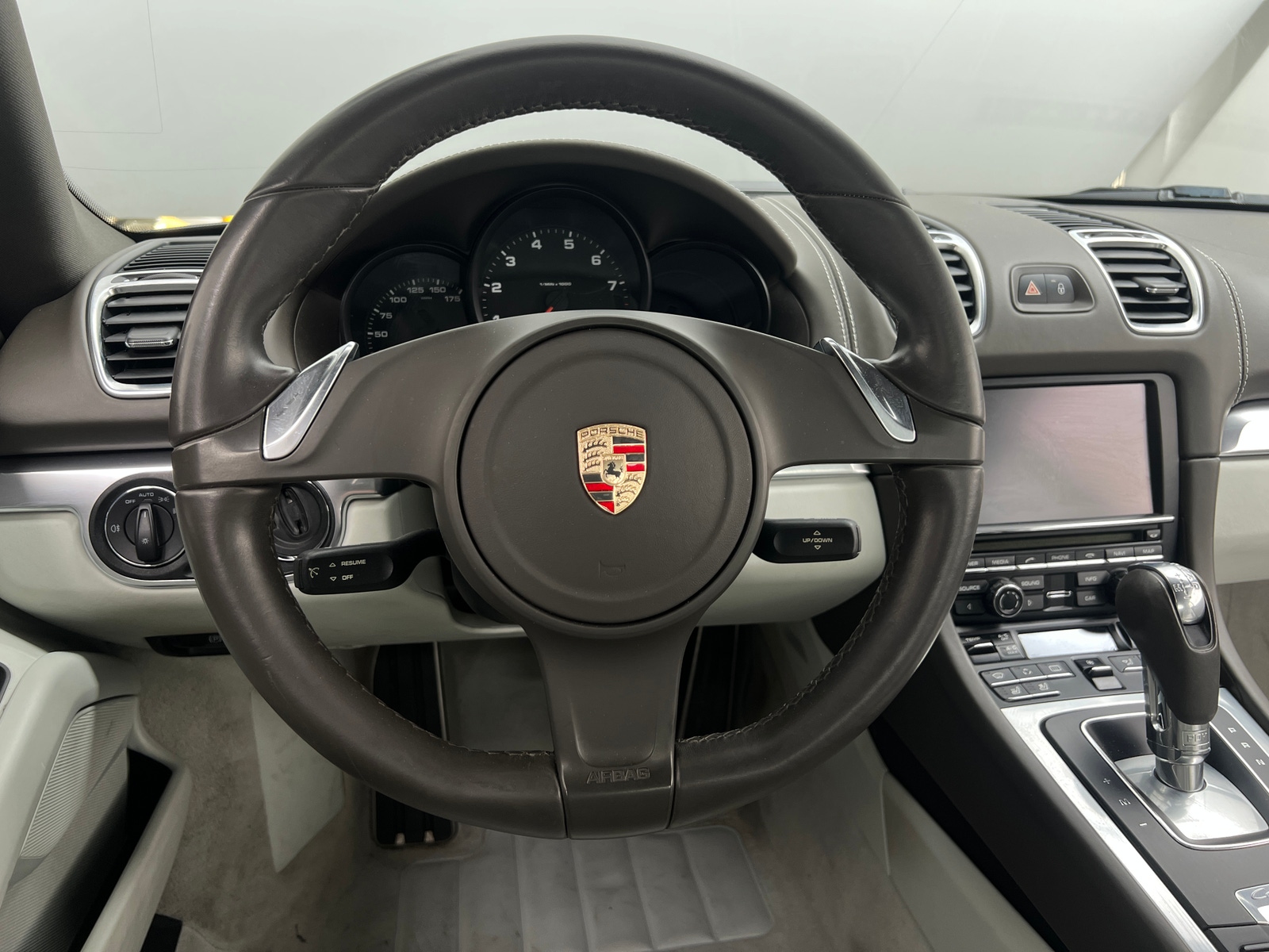 Thumbnail: 2014 Porsche Cayman - 4