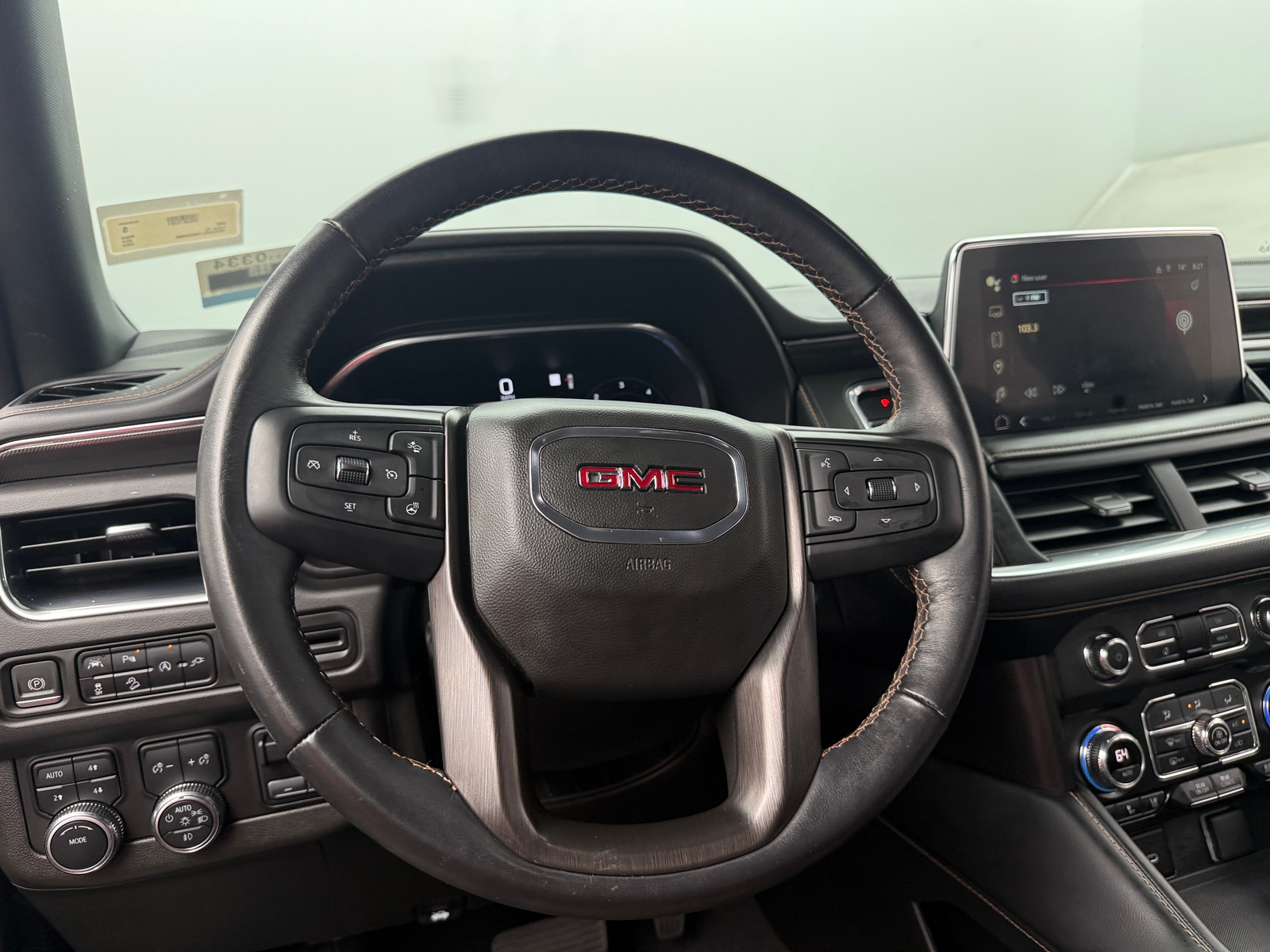 Thumbnail: 2022 GMC Yukon XL - 4