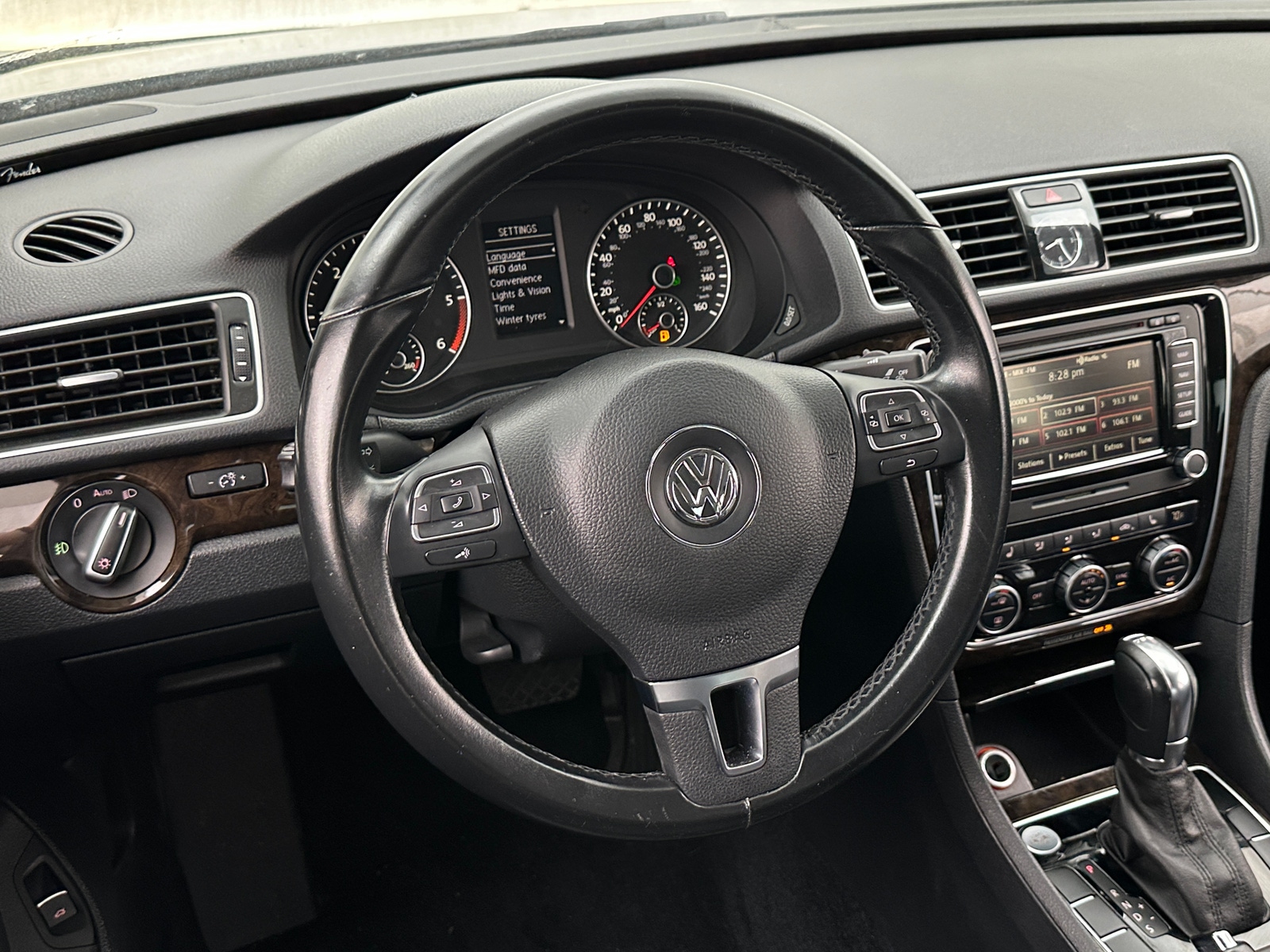 Thumbnail: 2014 Volkswagen Passat - 5