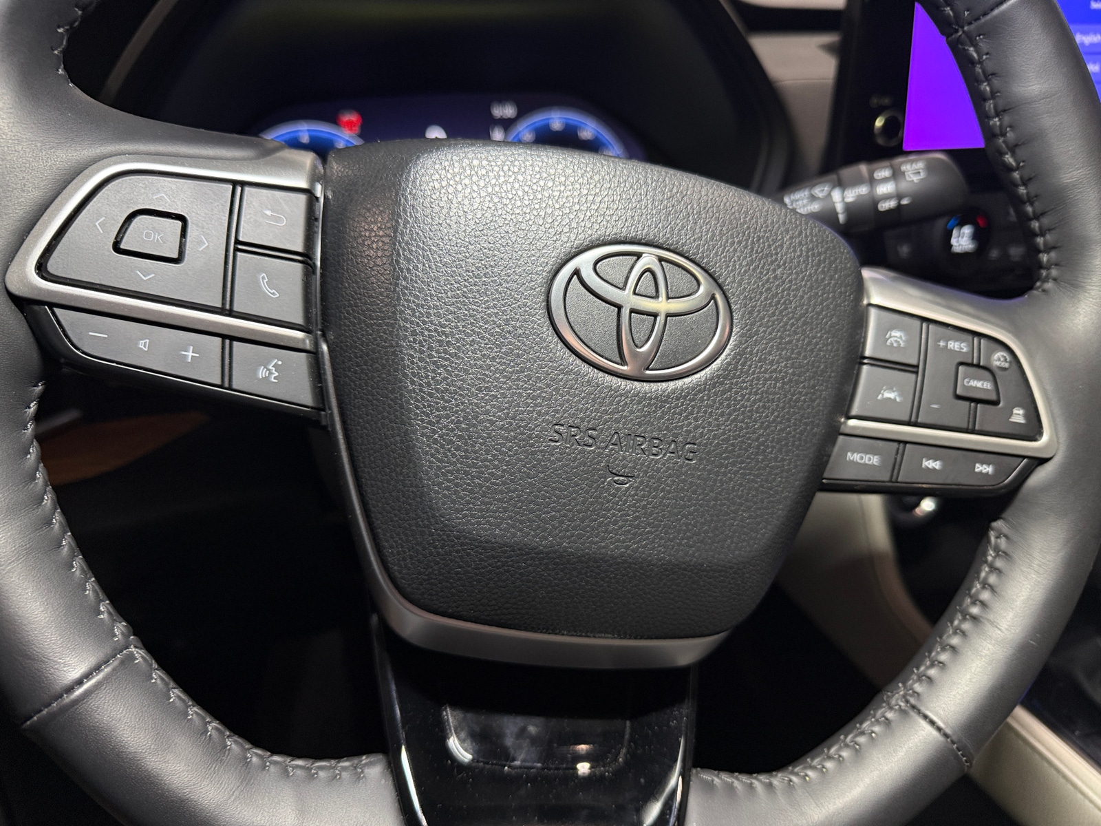 Thumbnail: 2024 Toyota Grand Highlander - 5