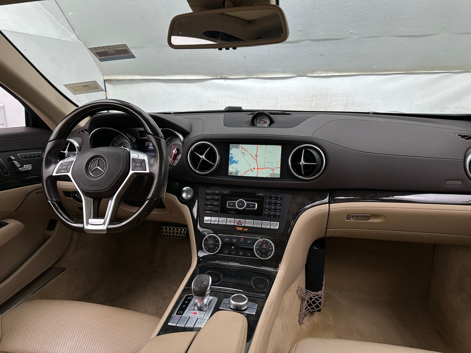 Thumbnail: 2016 Mercedes-Benz SL-Class - 2