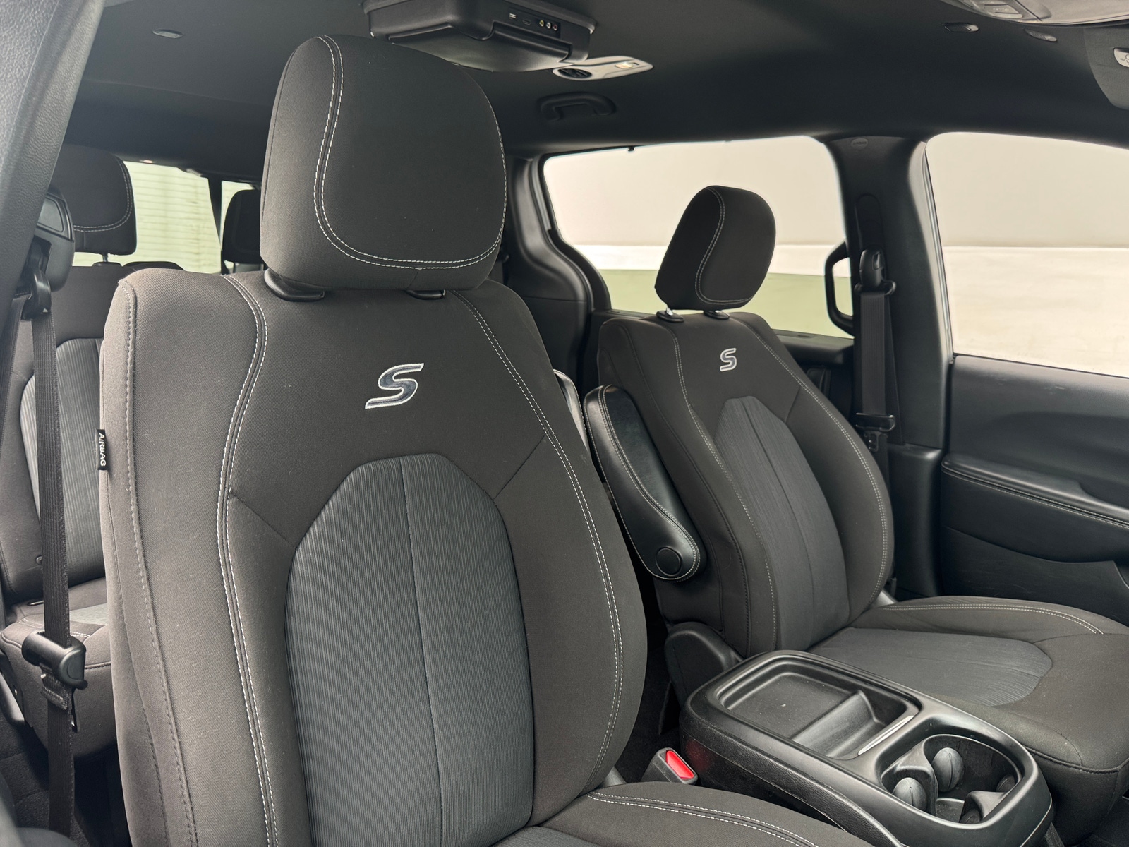 Thumbnail: 2020 Chrysler Pacifica - 2
