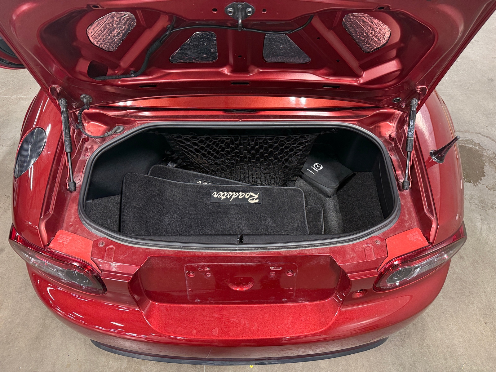 Thumbnail: 2014 Mazda MX-5 Miata - 5