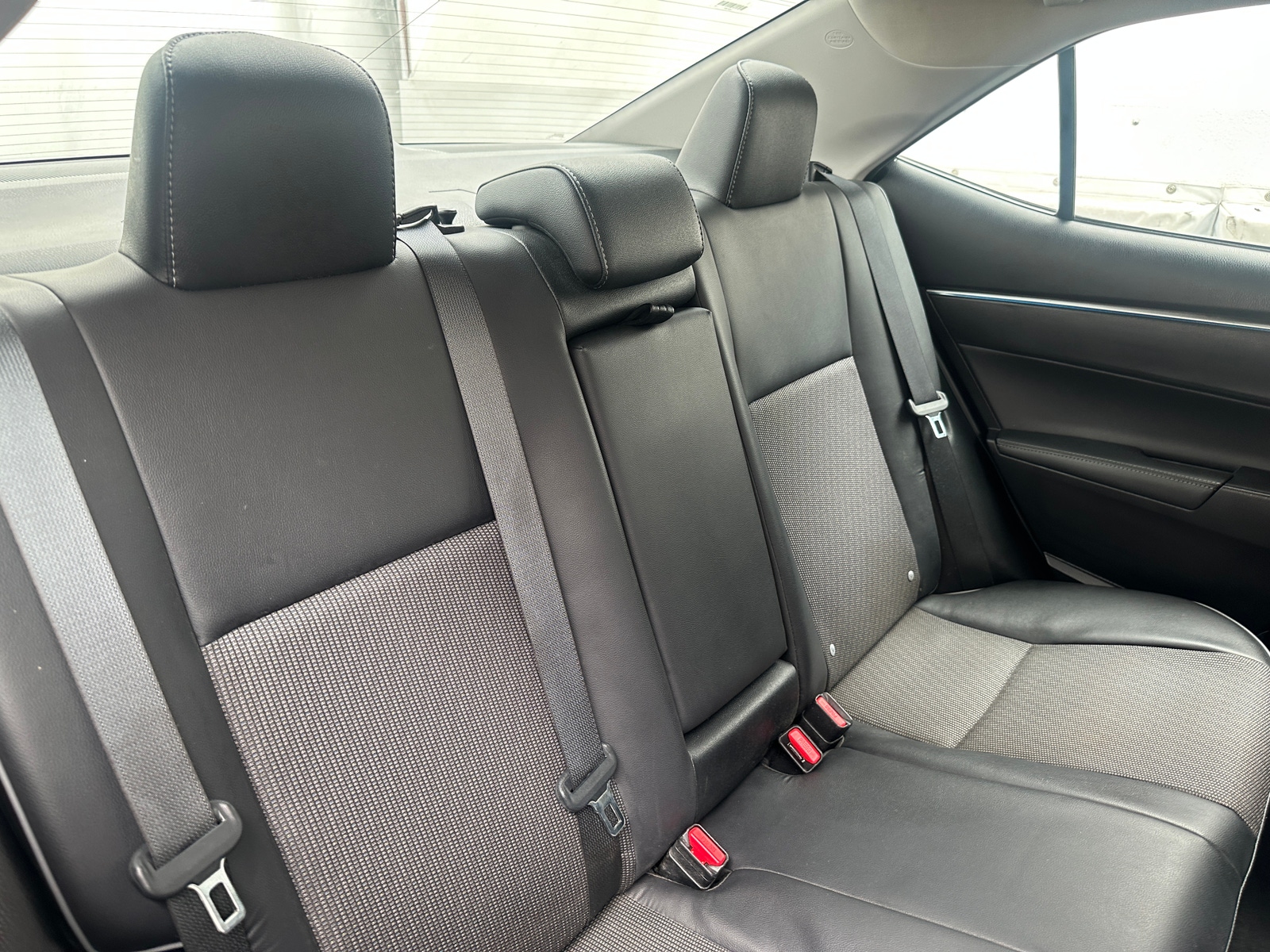 Thumbnail: 2016 Toyota Corolla - 6