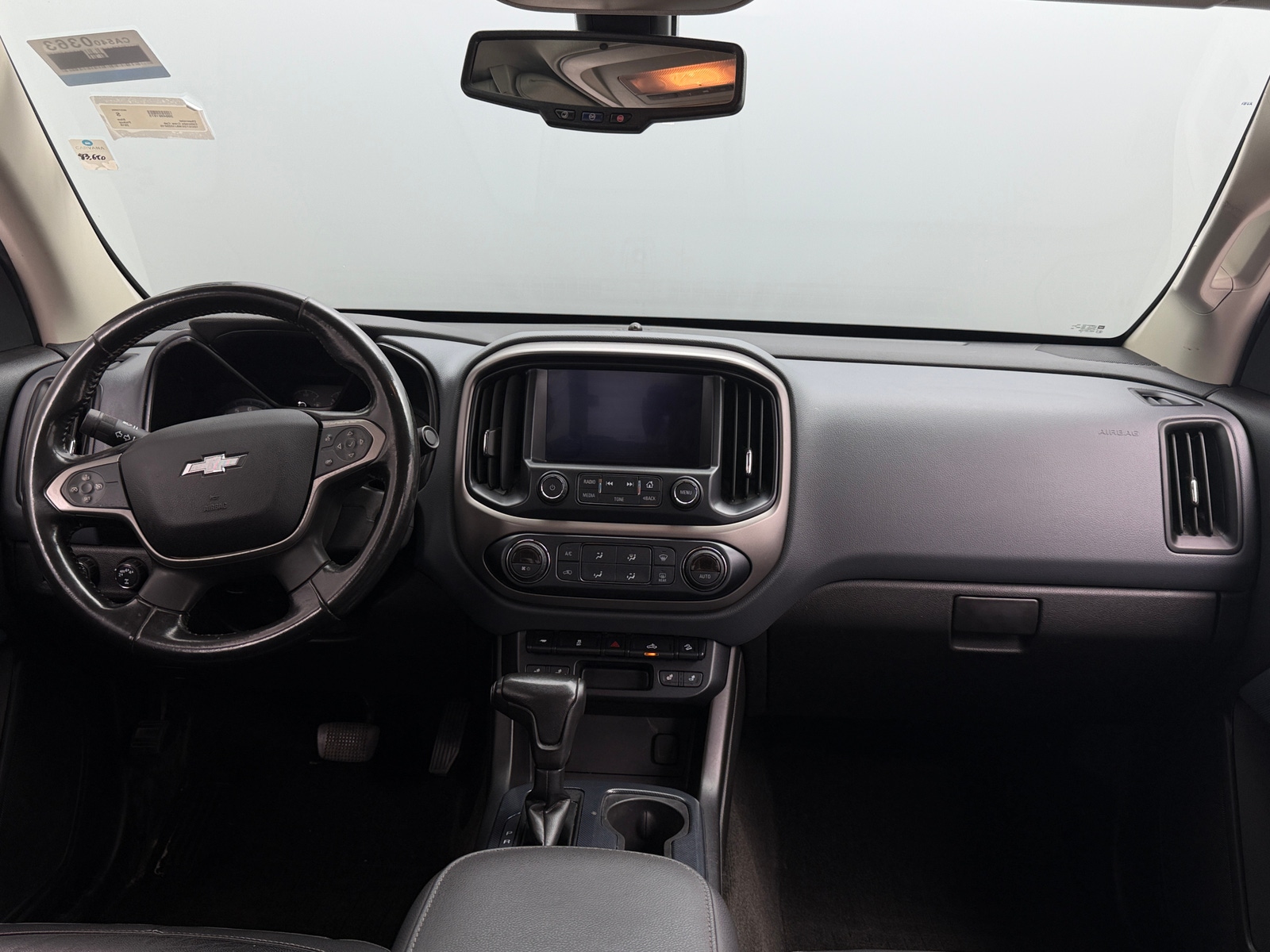 Thumbnail: 2018 Chevrolet Colorado - 3