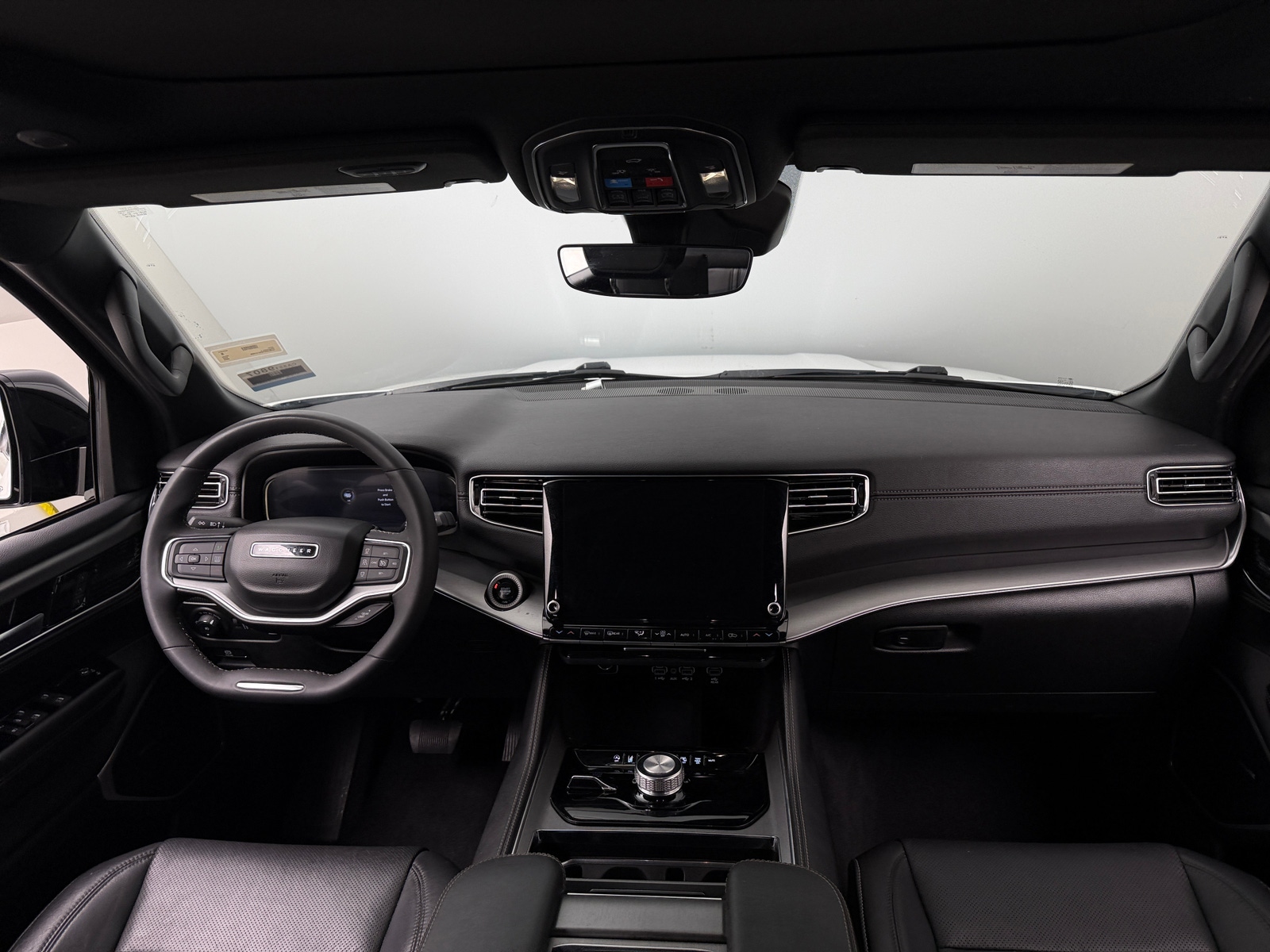 Thumbnail: 2024 Jeep Wagoneer - 2