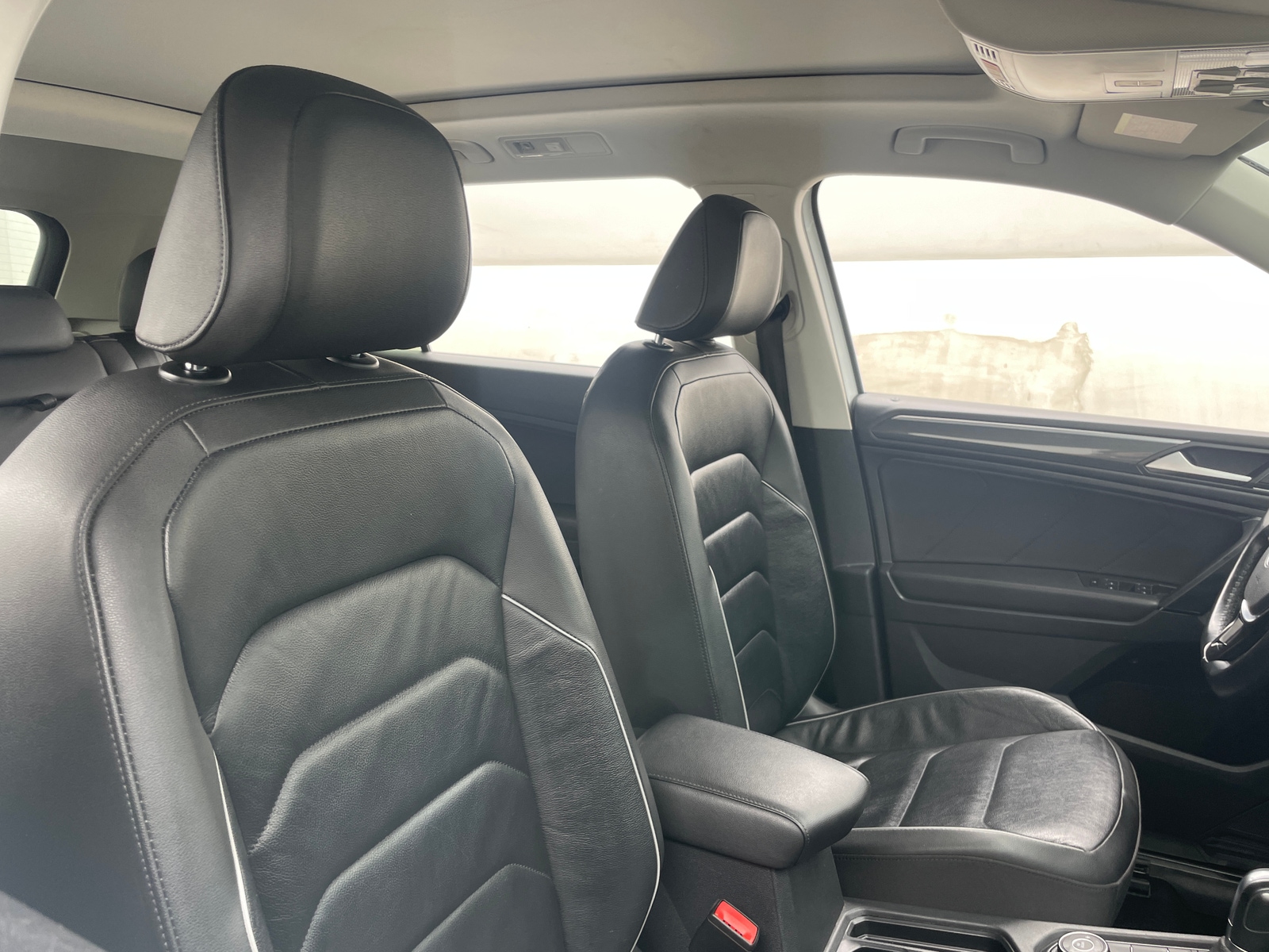Thumbnail: 2019 Volkswagen Tiguan - 2