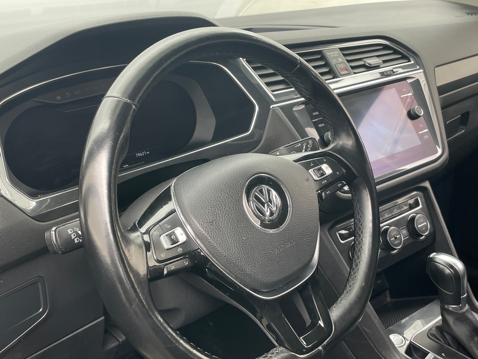 Thumbnail: 2019 Volkswagen Tiguan - 5
