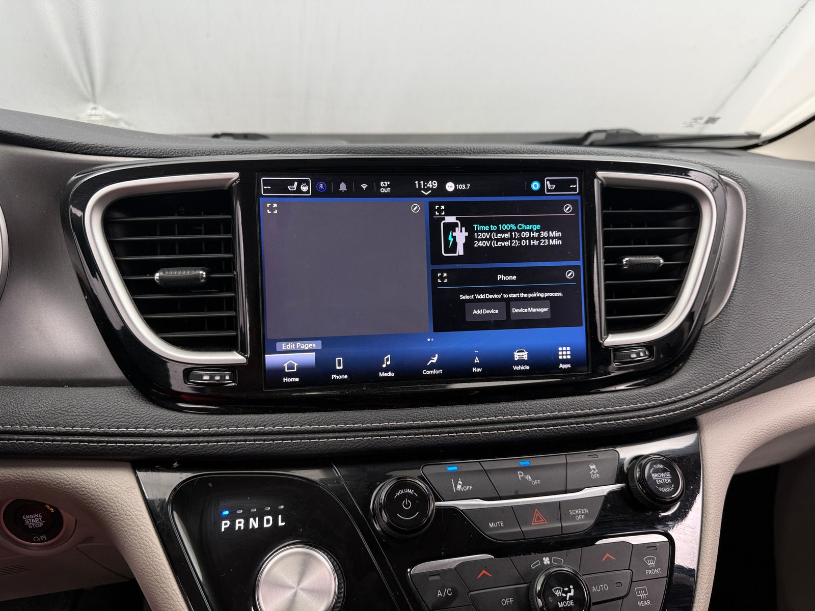 Thumbnail: 2024 Chrysler Pacifica - 3