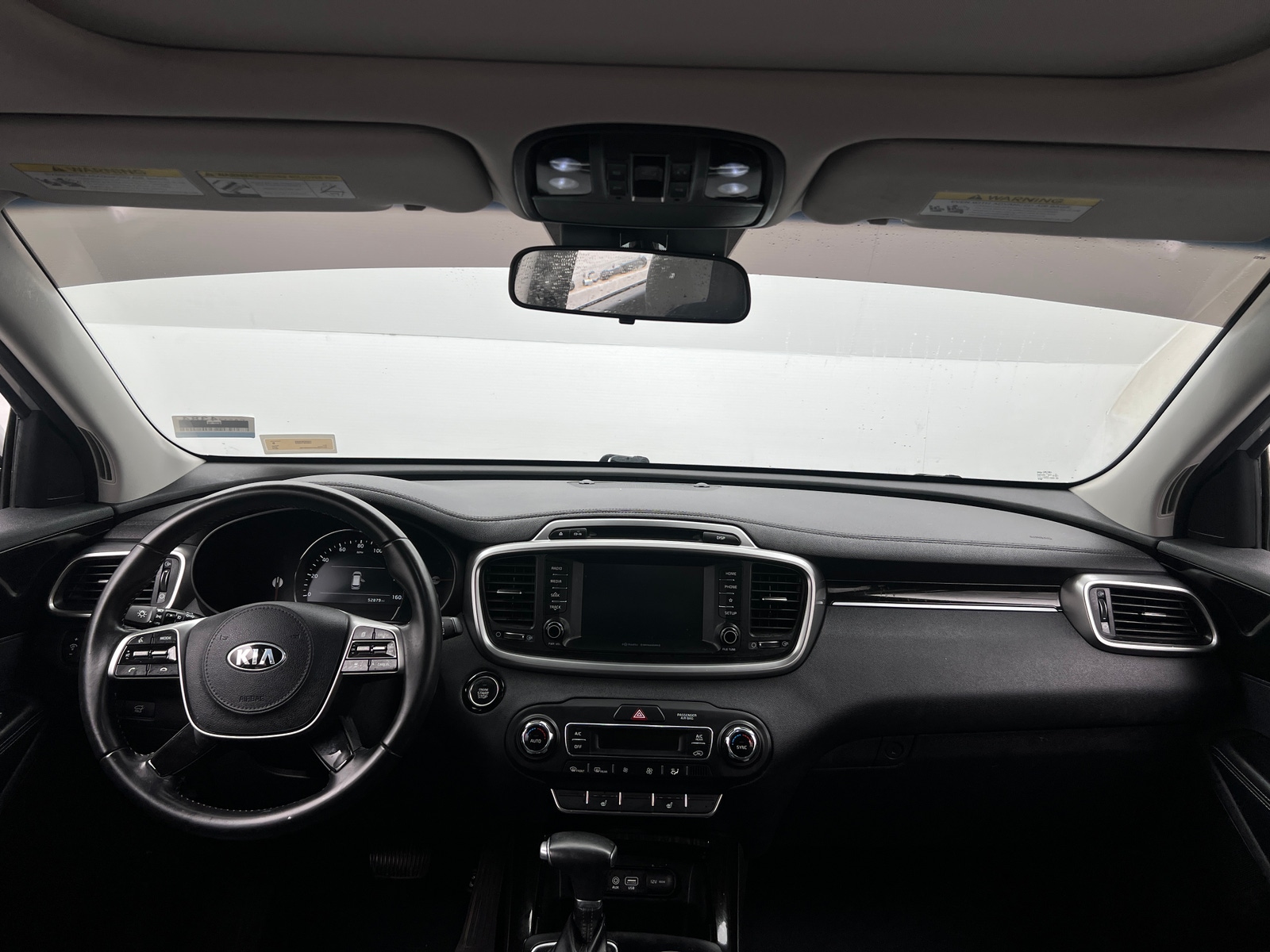 Thumbnail: 2019 Kia Sorento - 2
