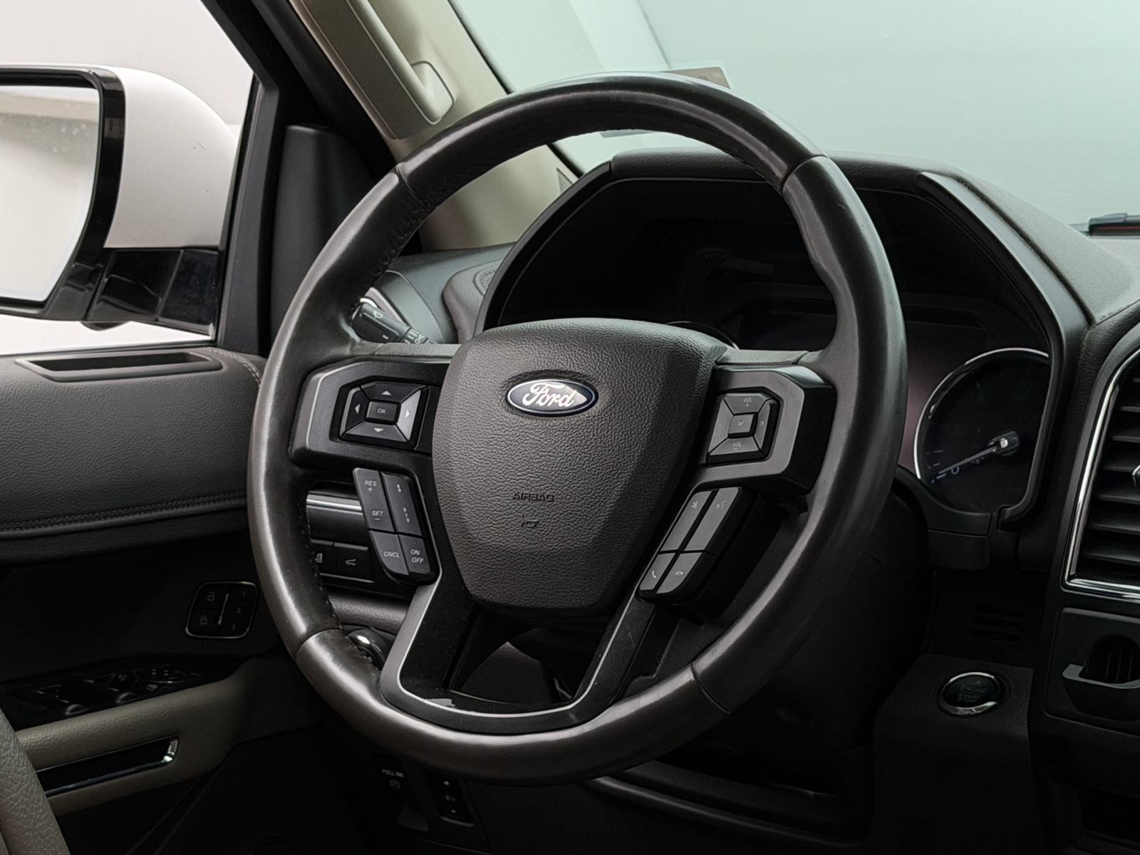 Thumbnail: 2020 Ford Expedition MAX - 4