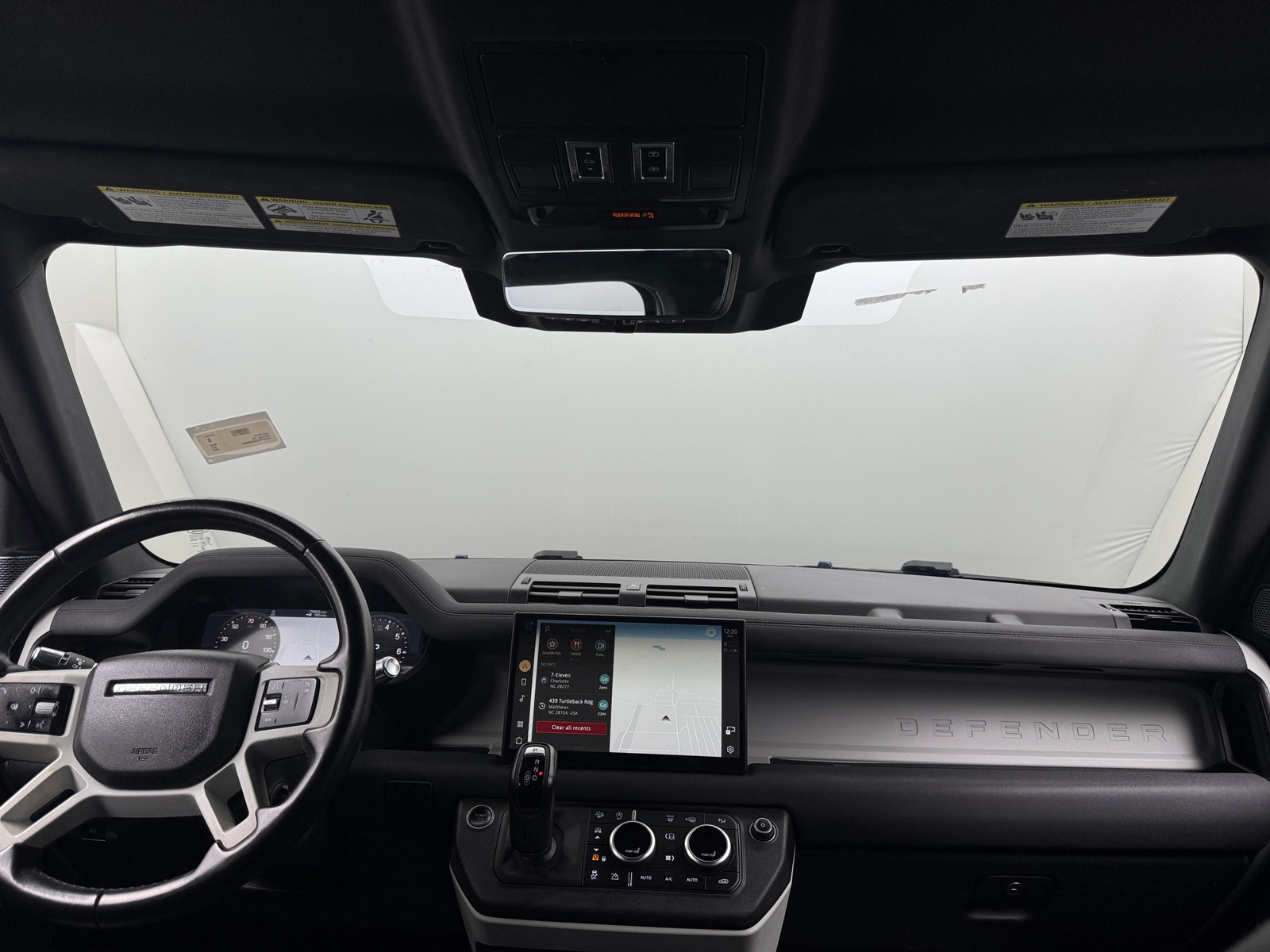 Thumbnail: 2022 Land Rover Defender - 2