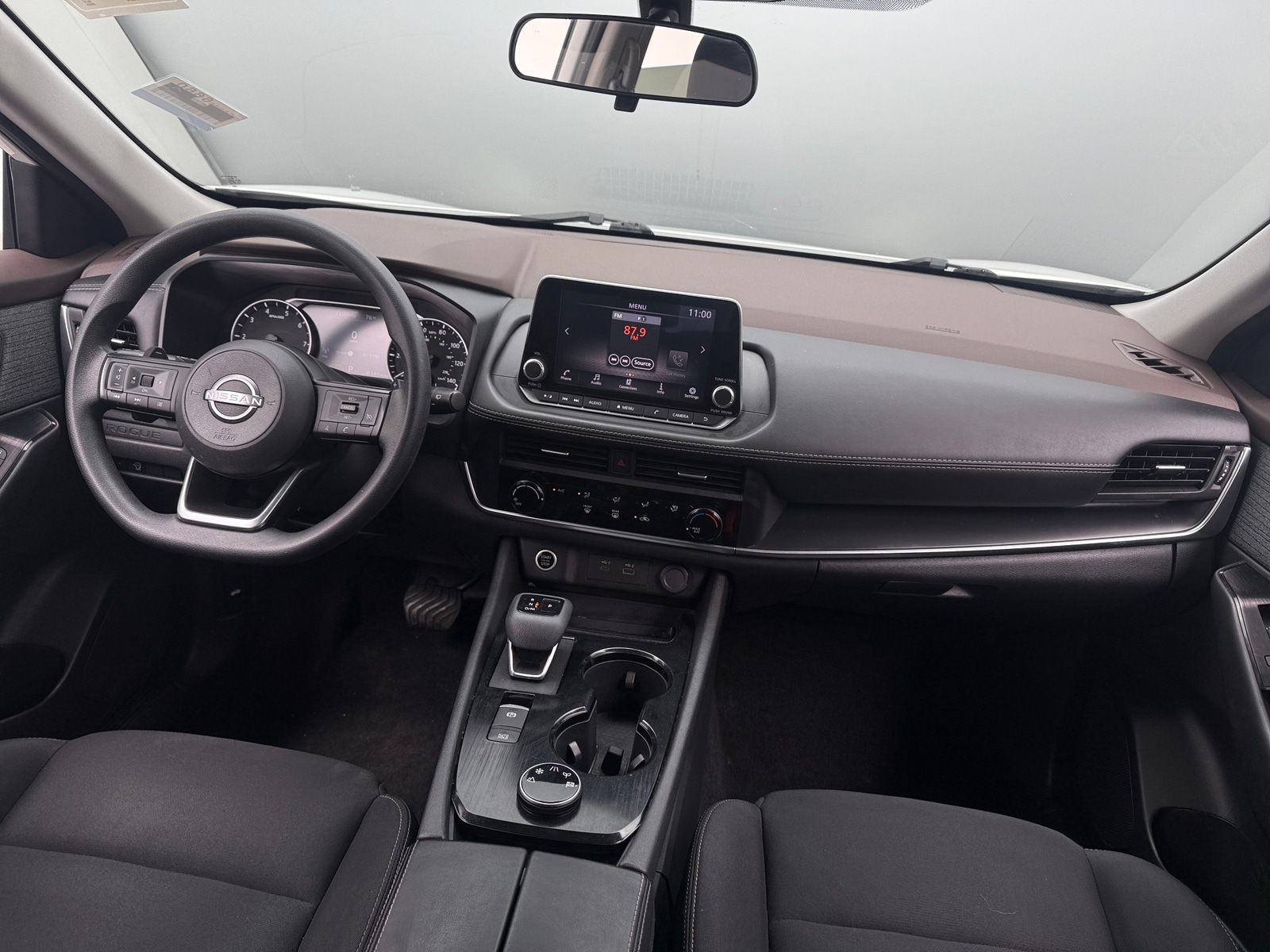 Thumbnail: 2023 Nissan Rogue - 3