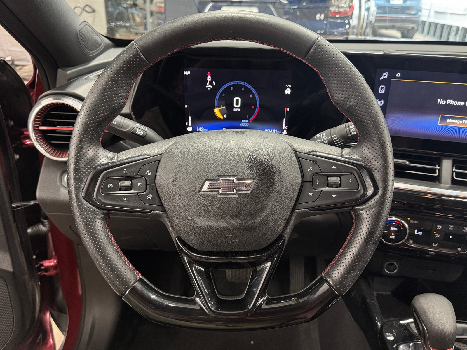 Thumbnail: 2025 Chevrolet Trax - 5