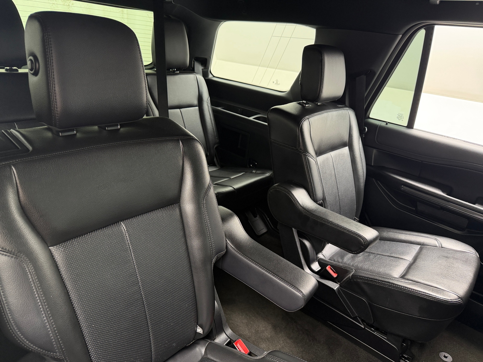 Thumbnail: 2020 Ford Expedition - 6