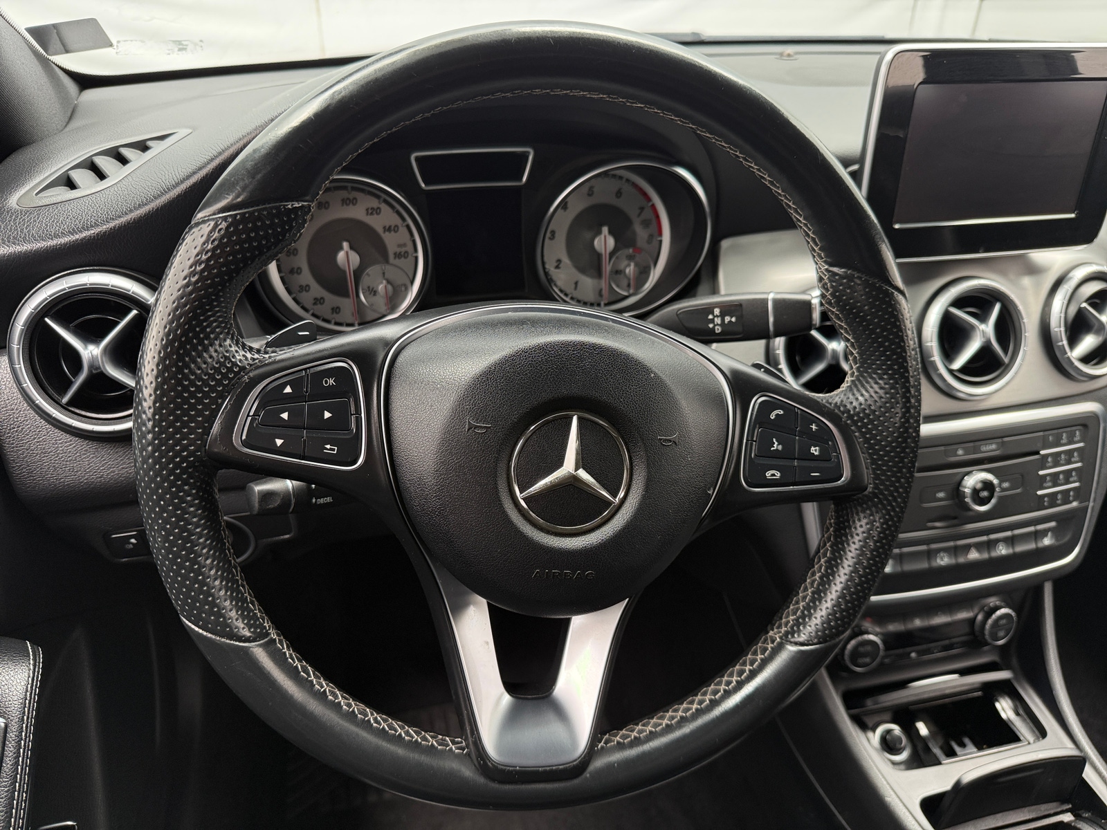 Thumbnail: 2015 Mercedes-Benz CLA - 4