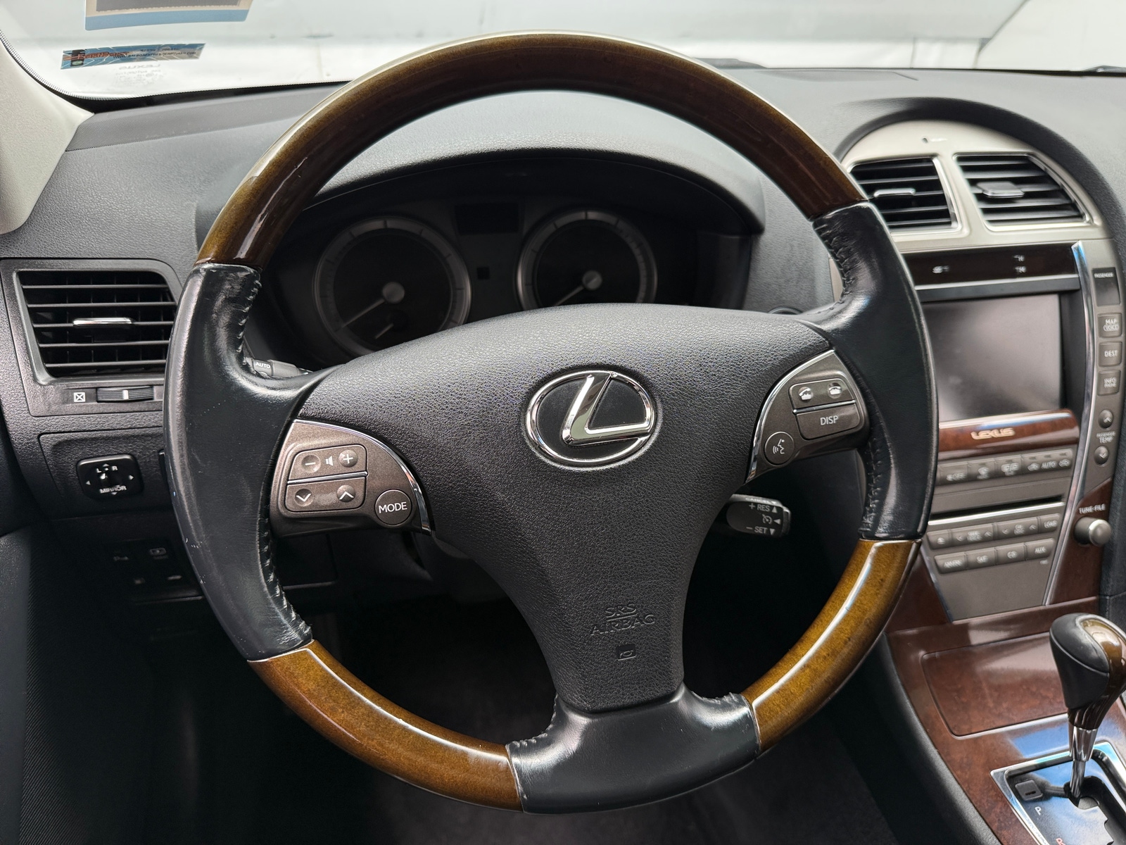 Thumbnail: 2011 Lexus ES - 4