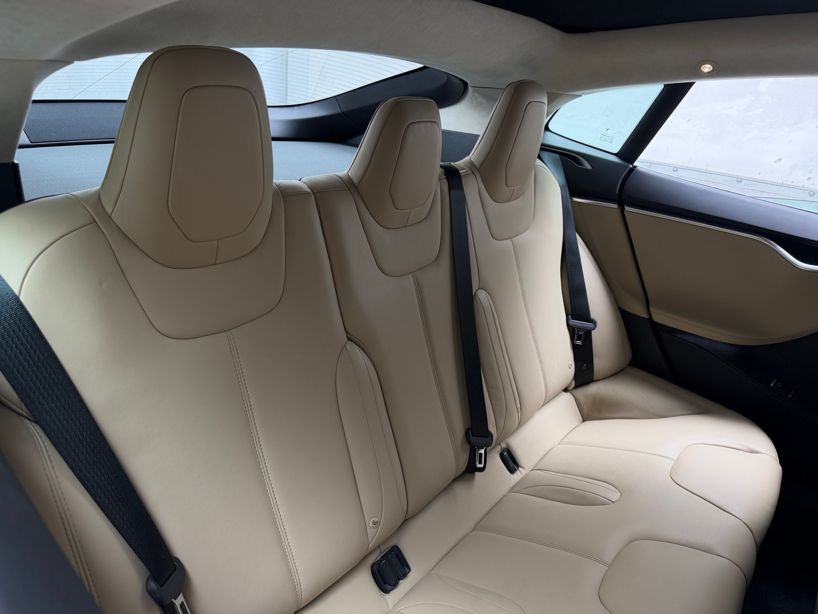 Thumbnail: 2016 Tesla Model S - 5