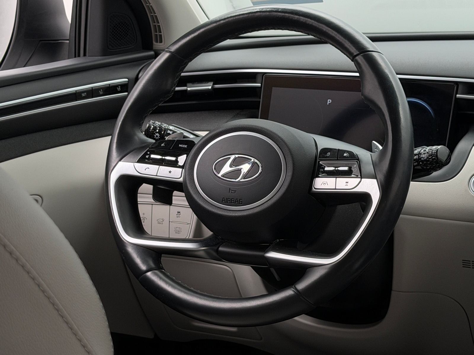 Thumbnail: 2022 Hyundai Tucson - 4