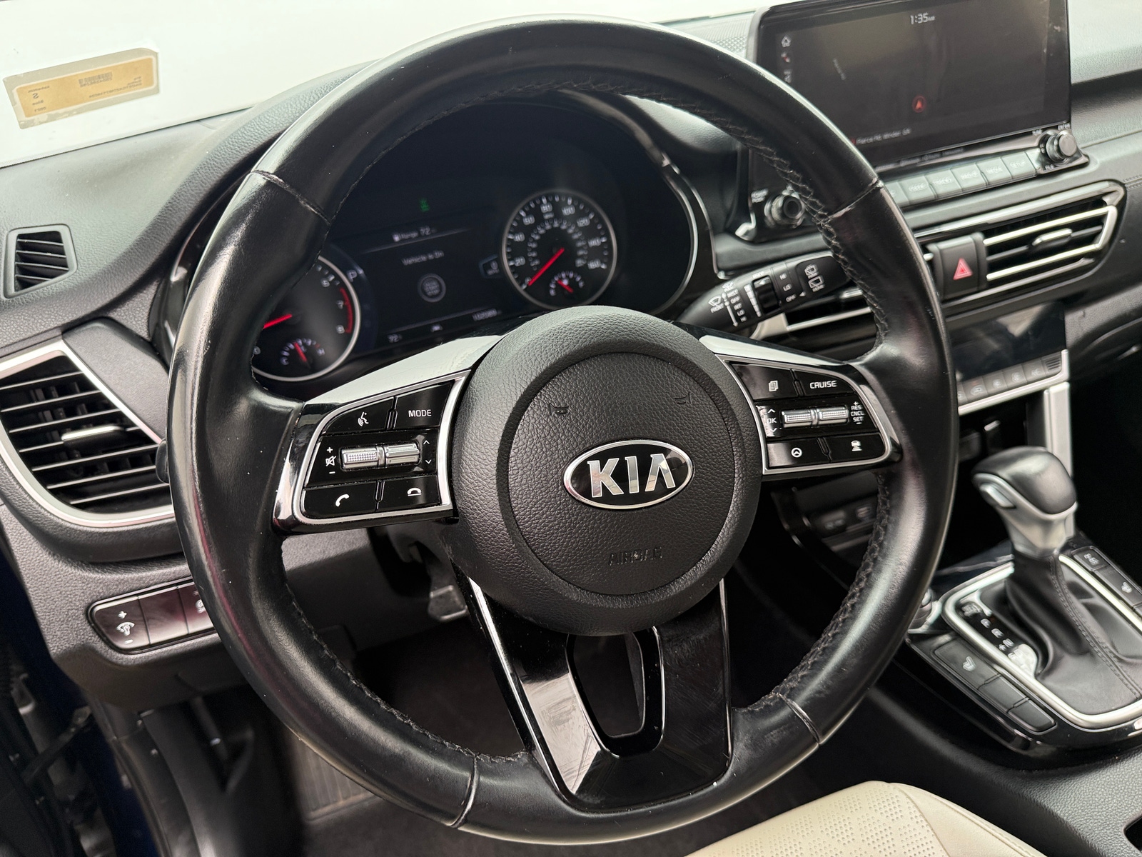 Thumbnail: 2021 Kia Seltos - 4