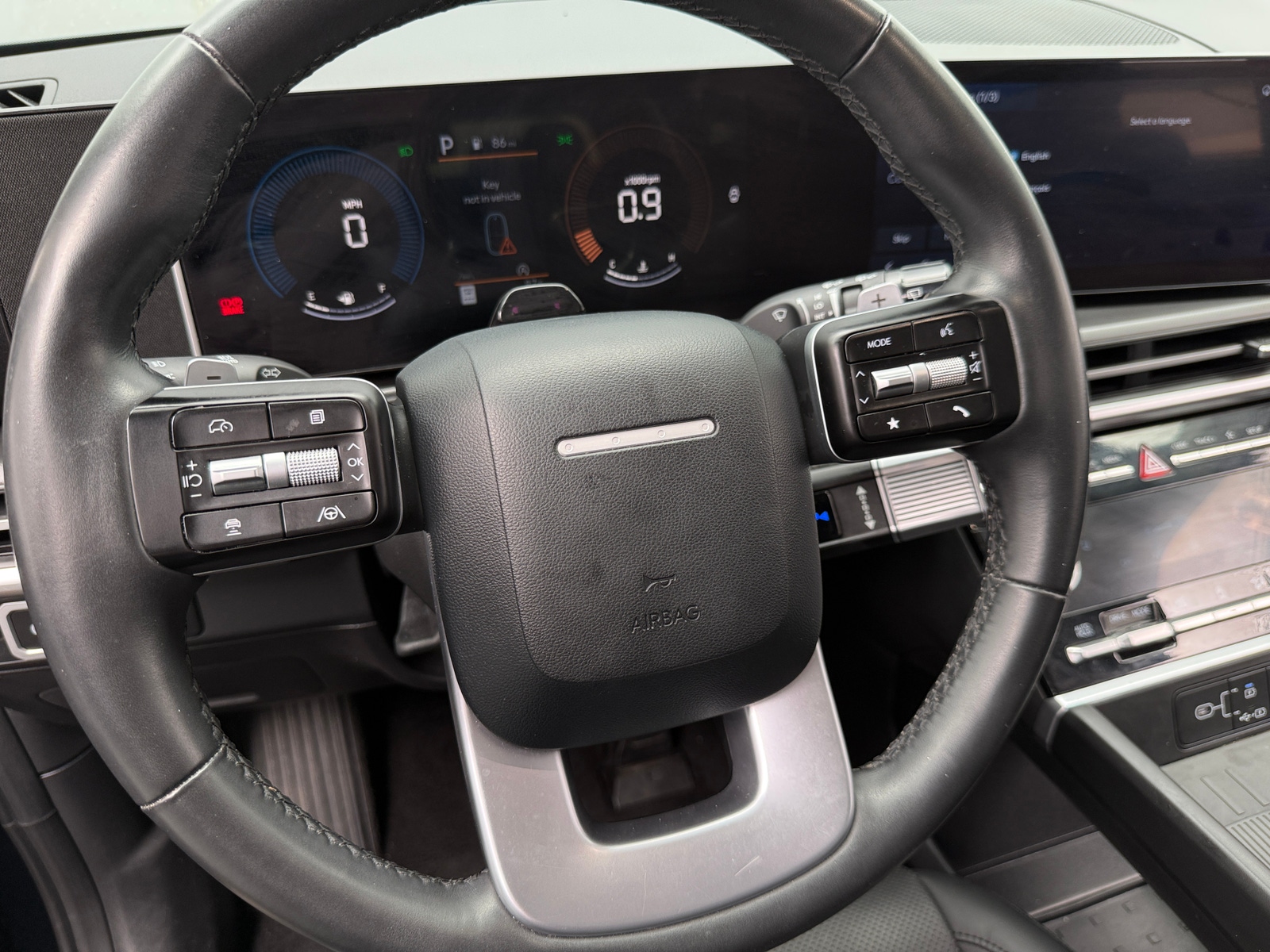 Thumbnail: 2025 Hyundai Santa Fe - 4
