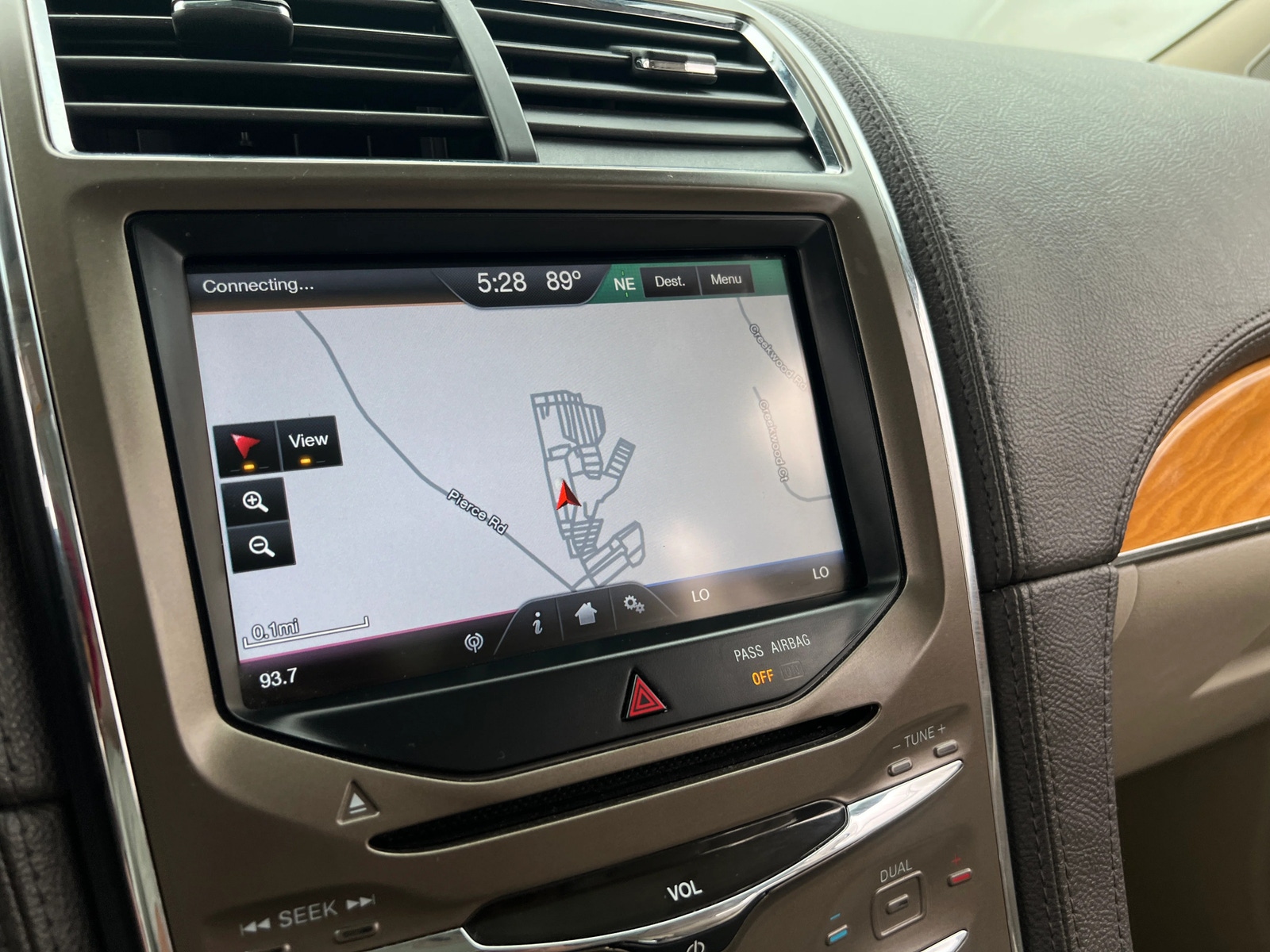Thumbnail: 2015 Lincoln MKX - 3