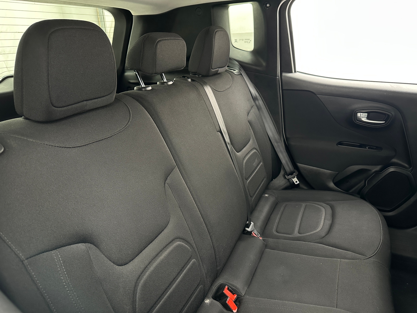 Thumbnail: 2020 Jeep Renegade - 6
