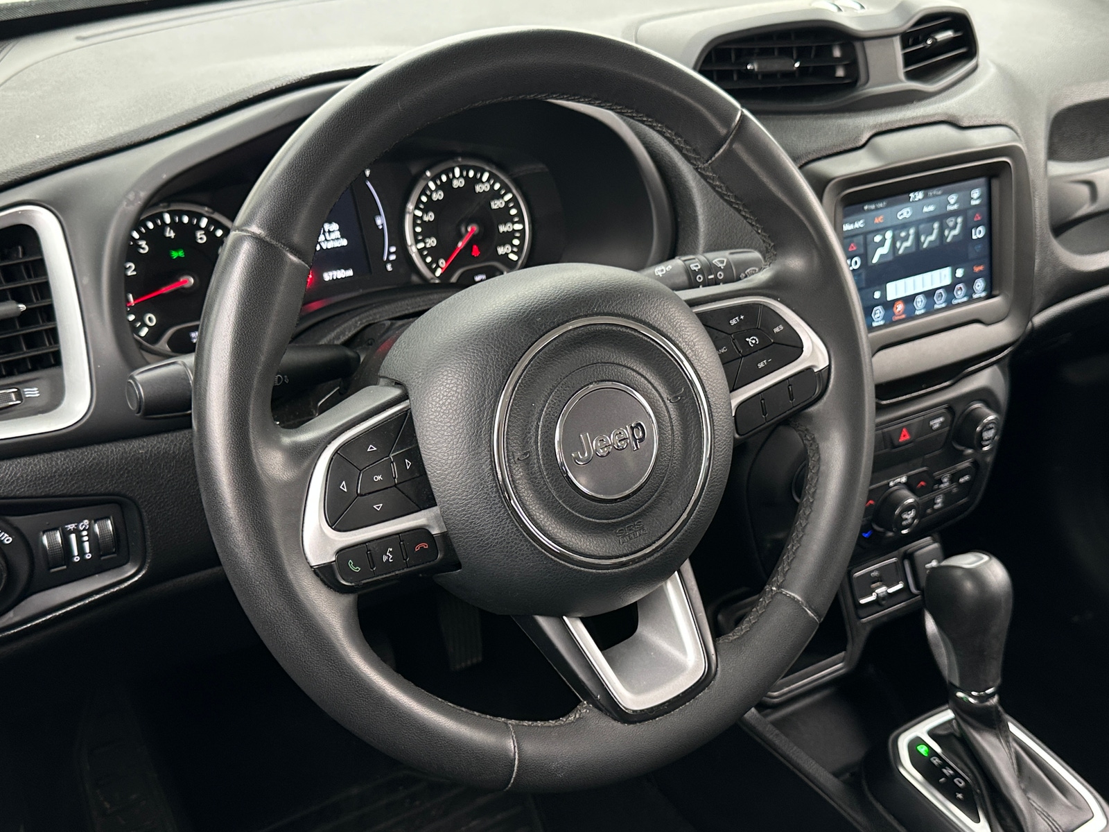 Thumbnail: 2020 Jeep Renegade - 5