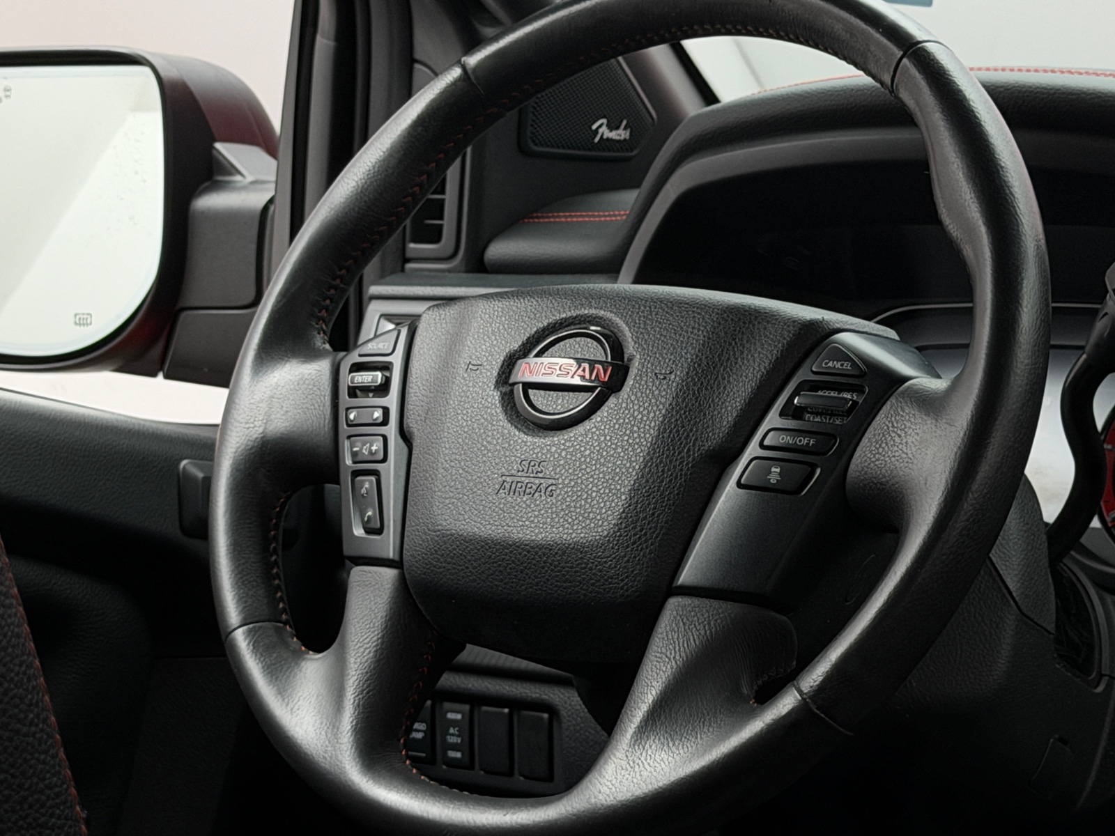 Thumbnail: 2022 Nissan Titan - 5