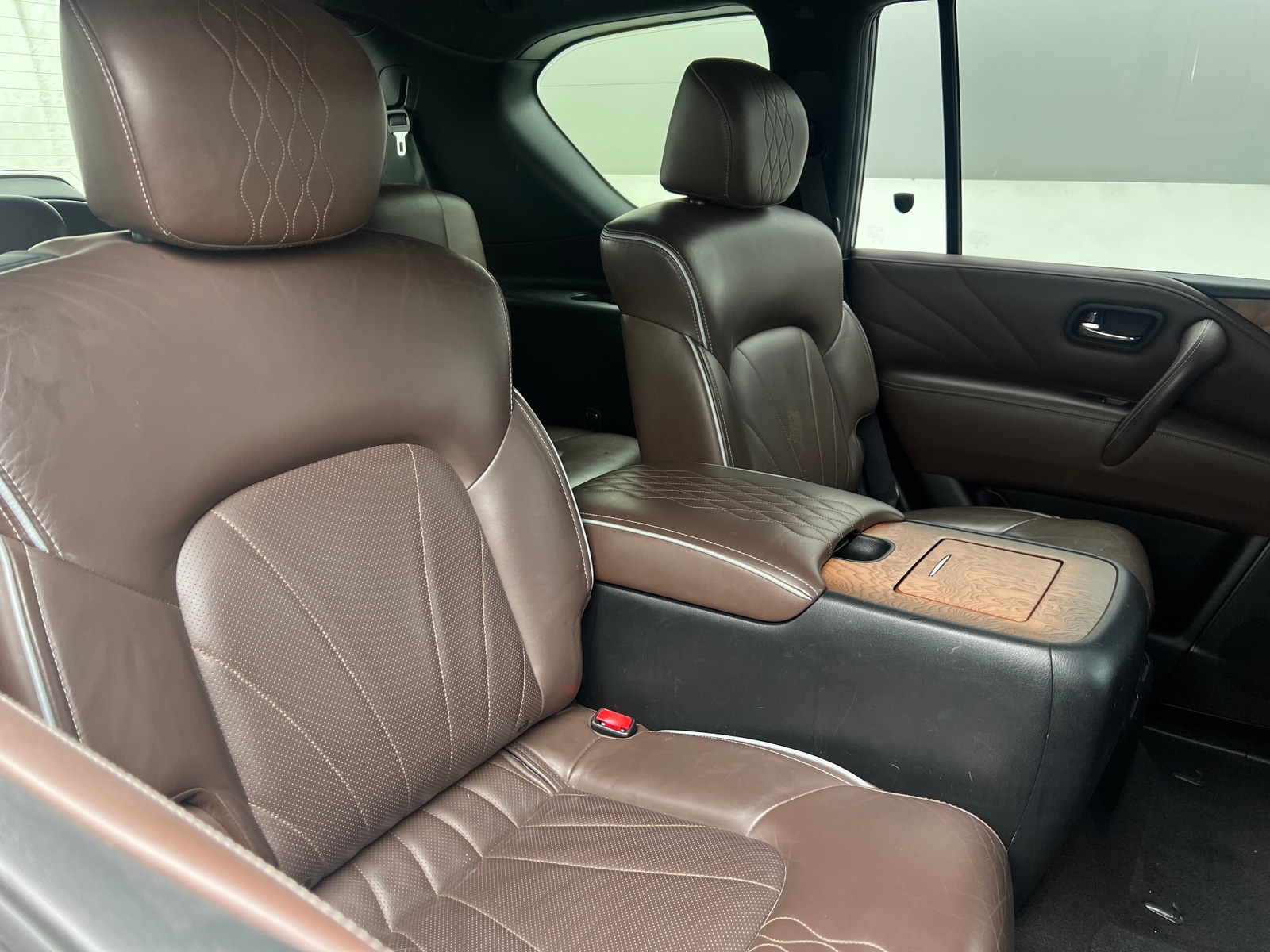 Thumbnail: 2015 INFINITI QX80 - 5