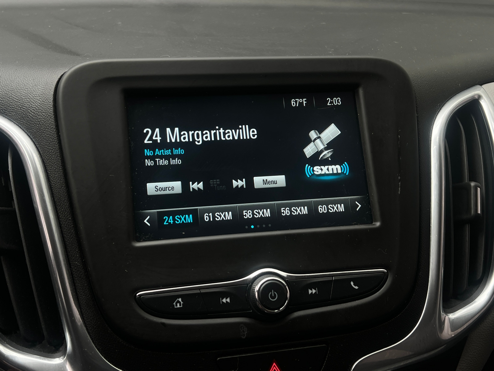 Thumbnail: 2018 Chevrolet Equinox - 4