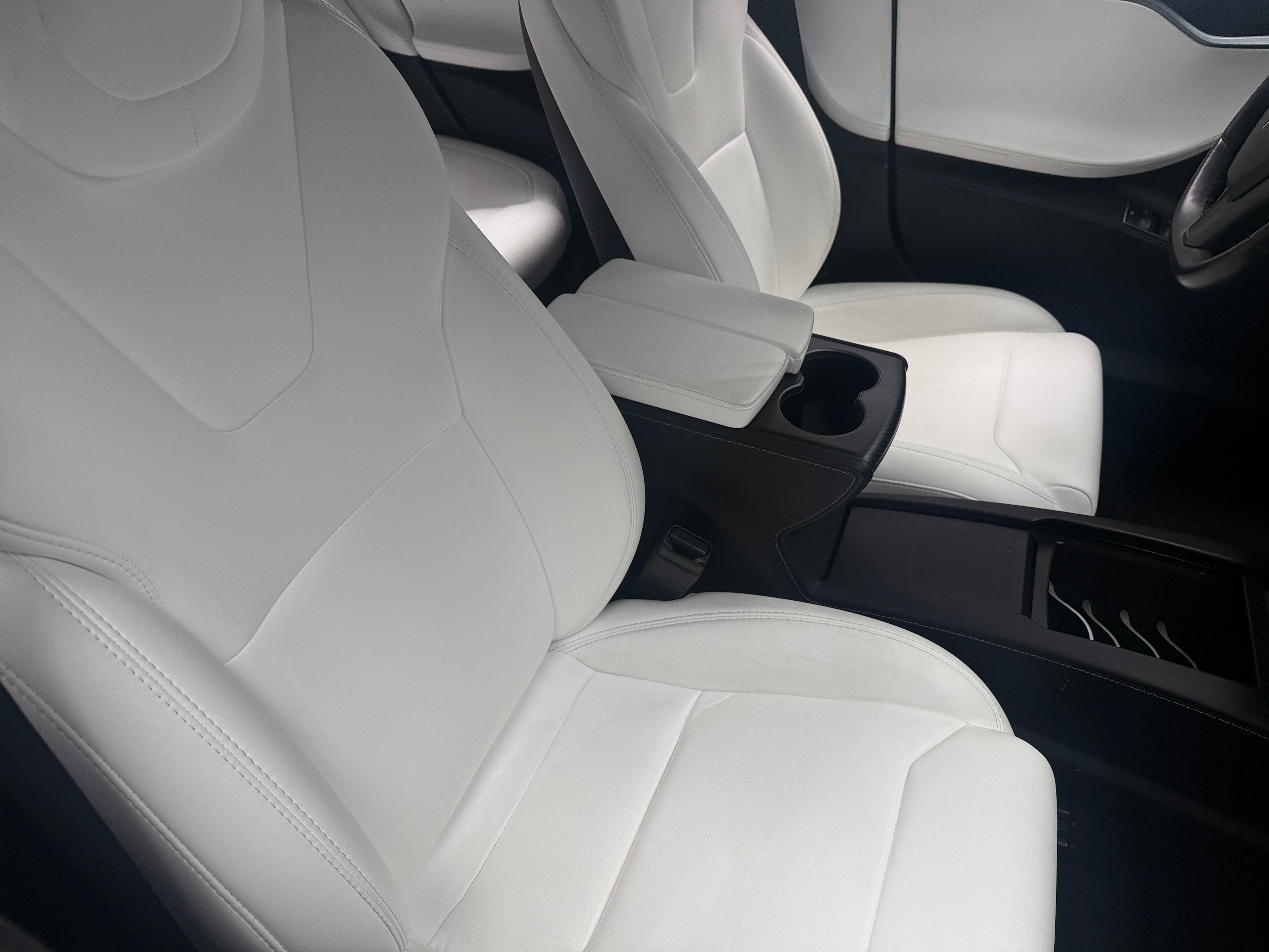 Used 2018 Tesla Model S 75D with VIN 5YJSA1E25JF281978 for sale in Auburn, WA