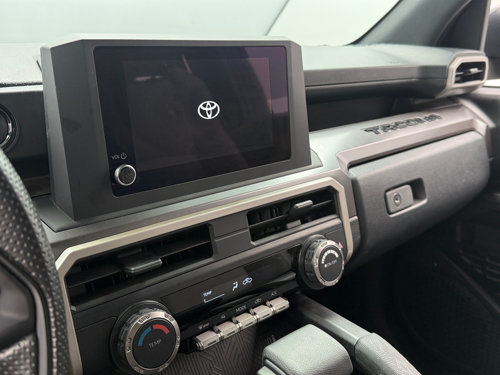 Thumbnail: 2025 Toyota Tacoma - 4