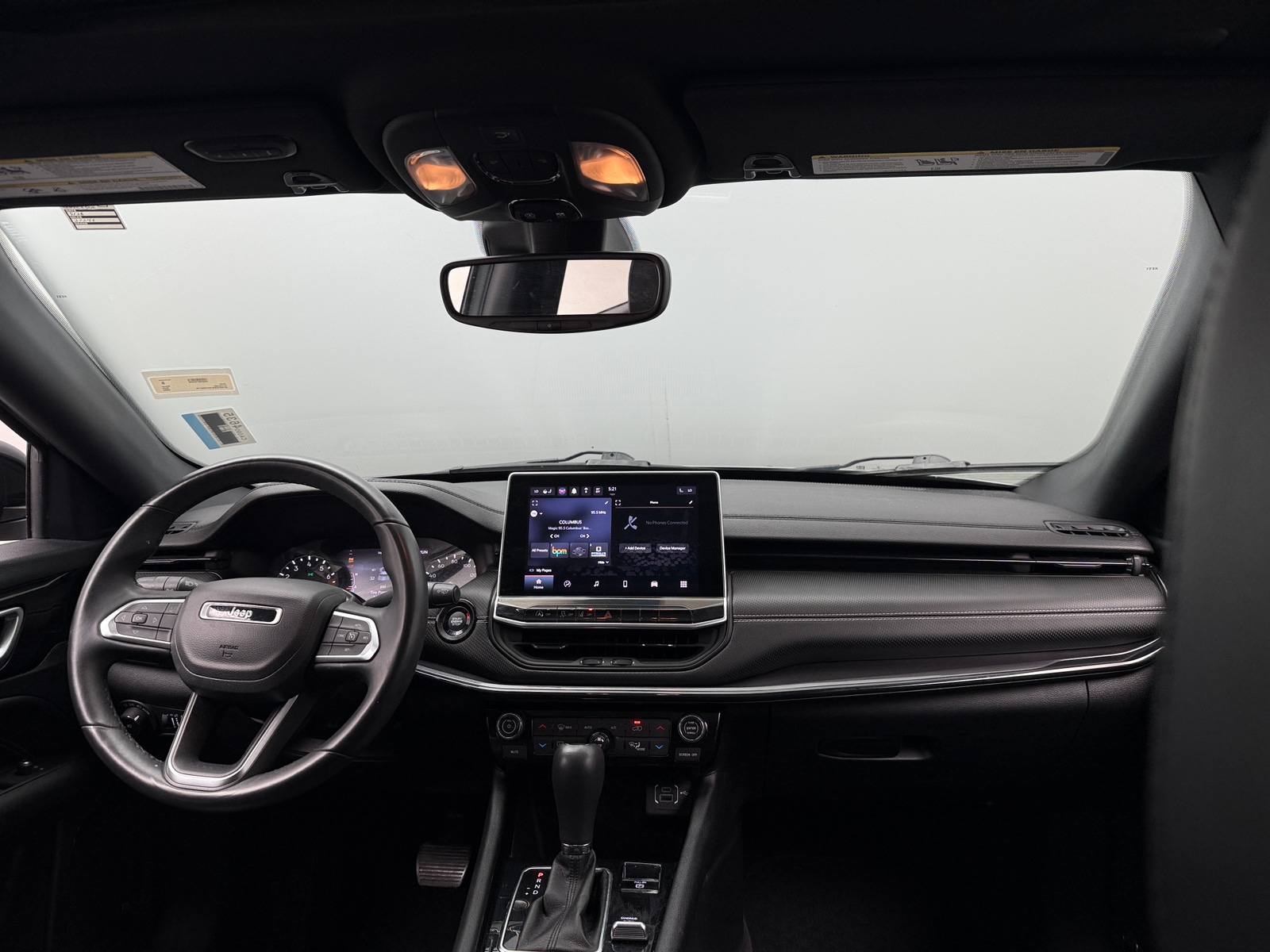 Thumbnail: 2022 Jeep Compass - 3