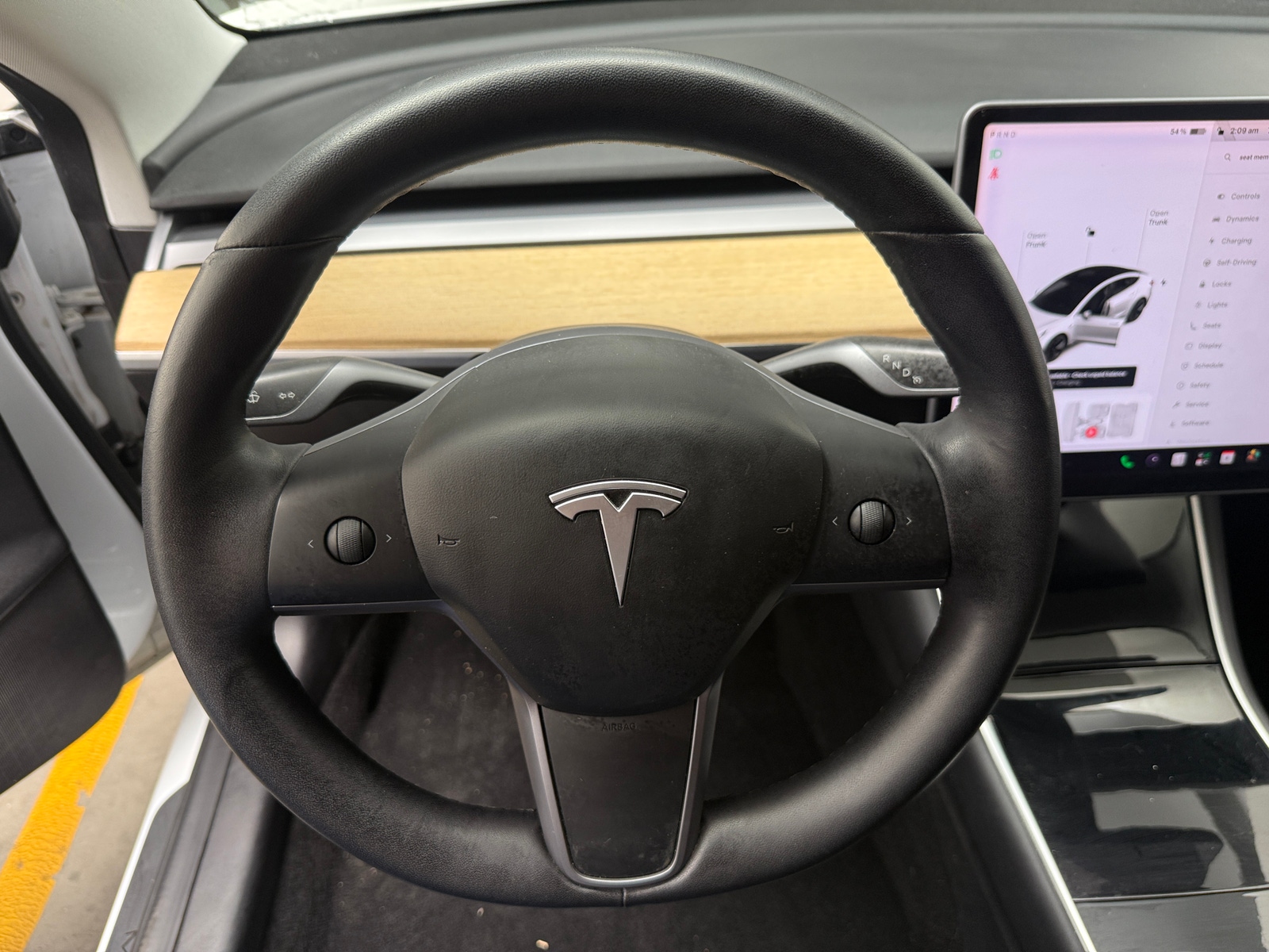 Thumbnail: 2020 Tesla Model 3 - 4