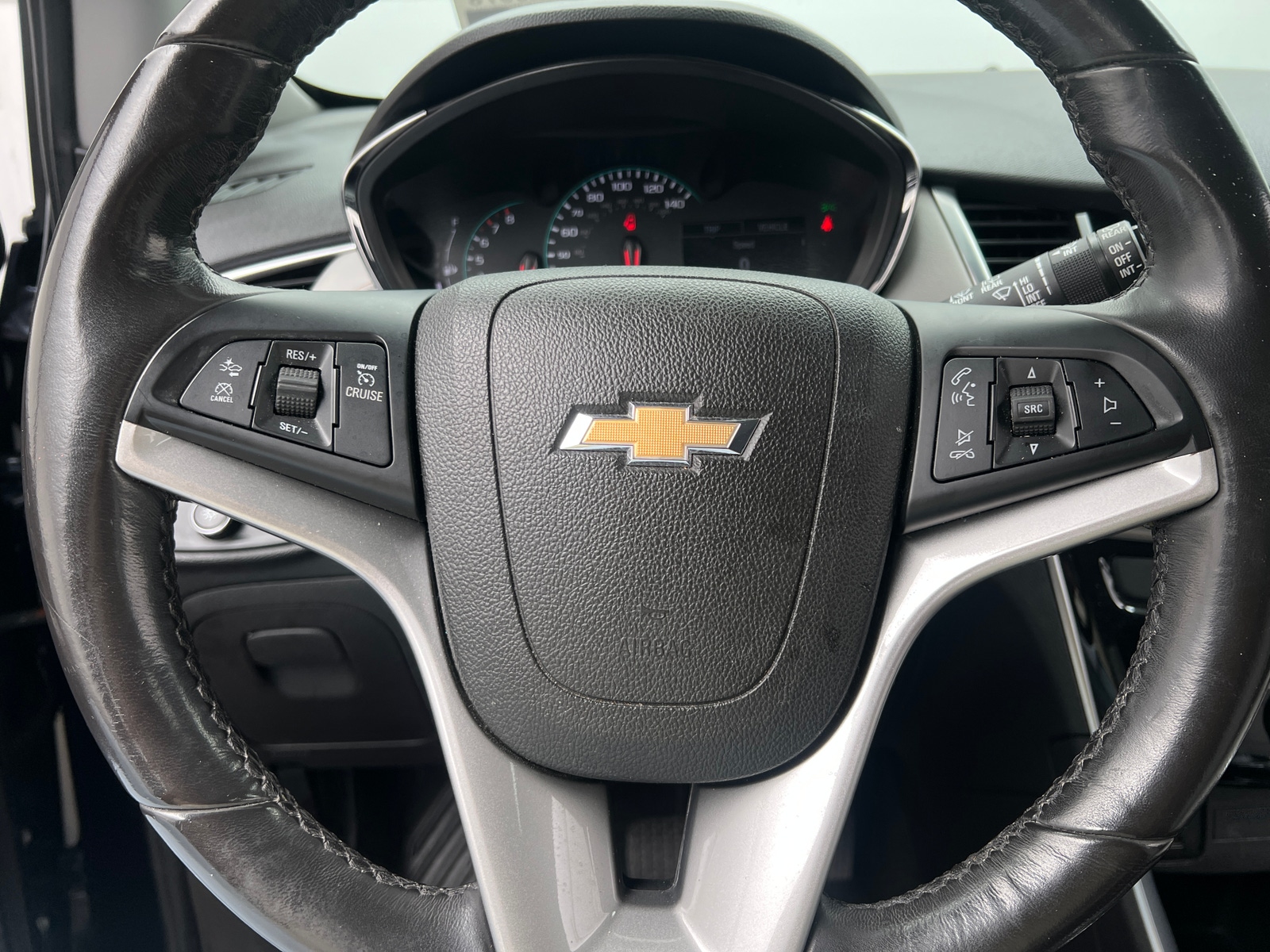 Thumbnail: 2018 Chevrolet Trax - 4