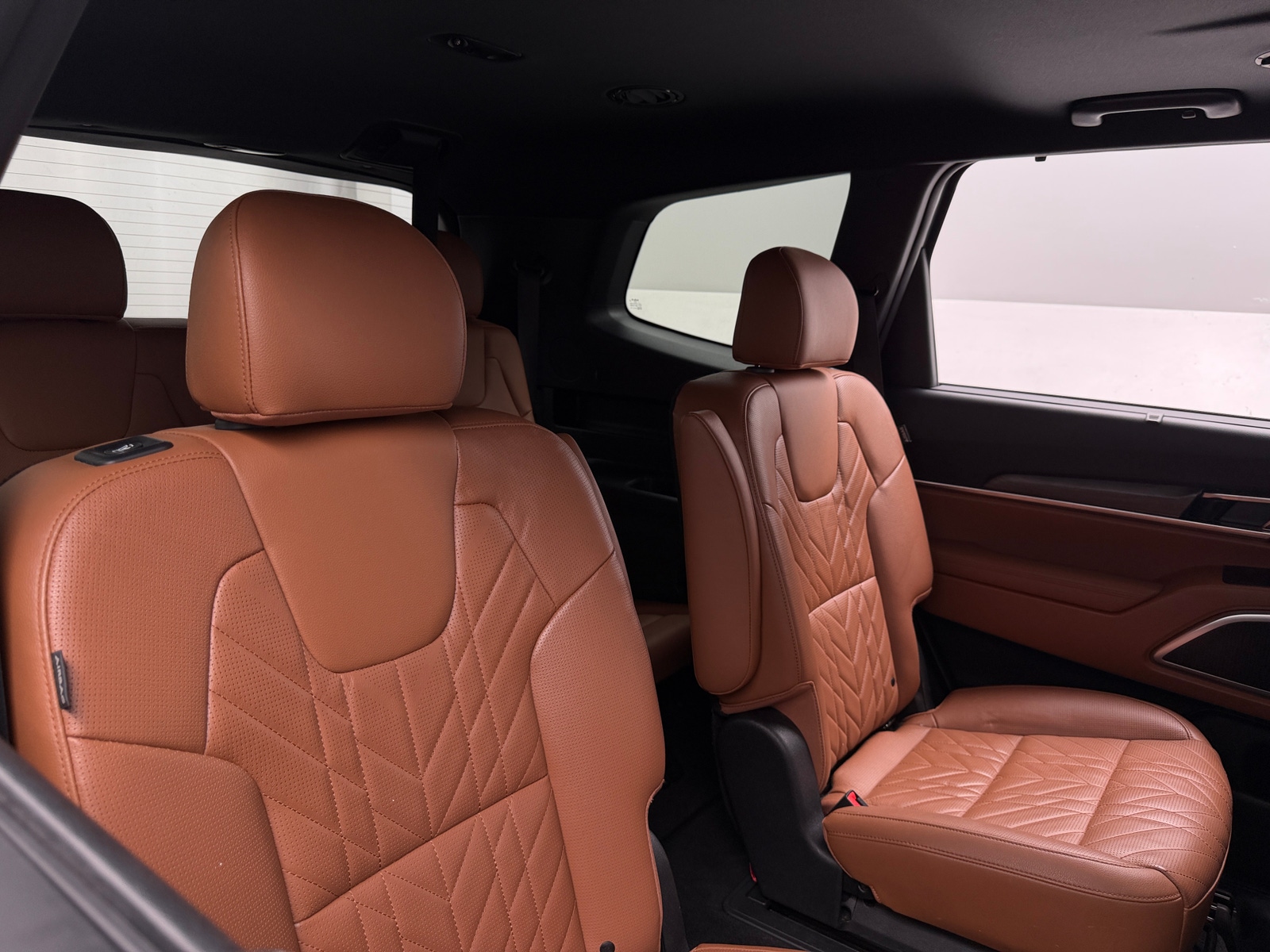 Thumbnail: 2023 Kia Telluride - 5